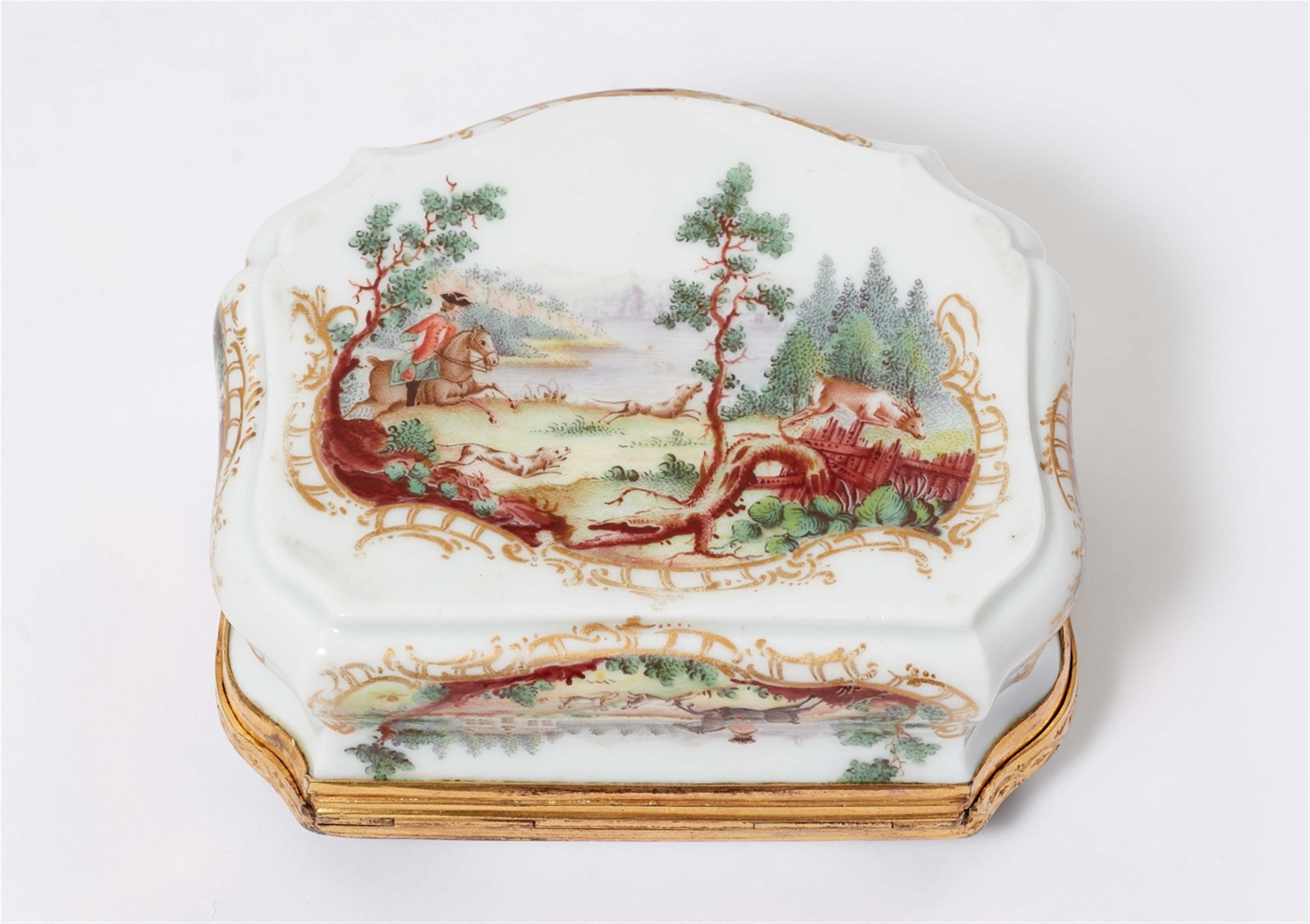 A Kelsterbach porcelain snuff box with a portrait of Ludwig VIII of Hesse-Darmstadt - image-5