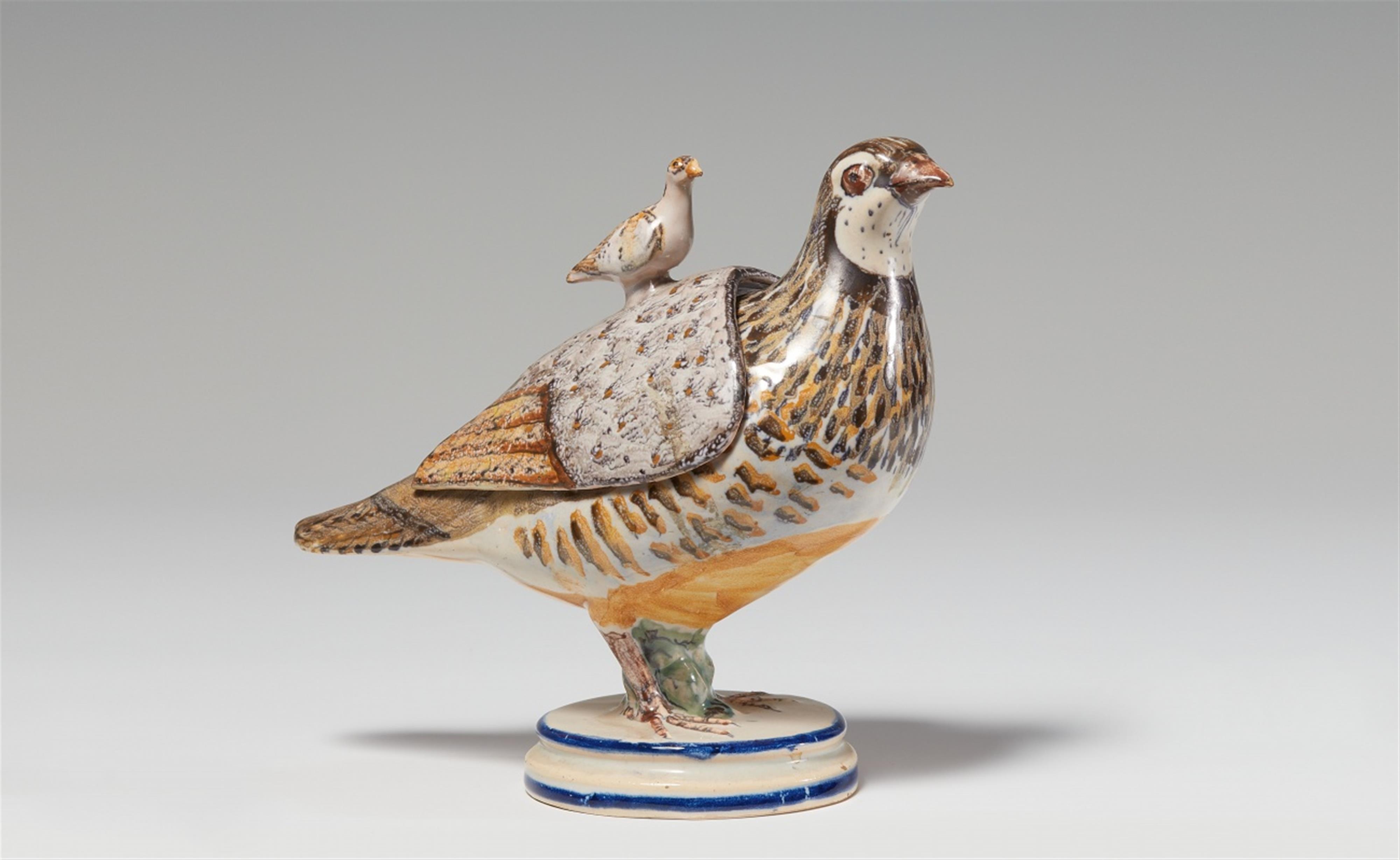 An Alcora faience quail box - image-1