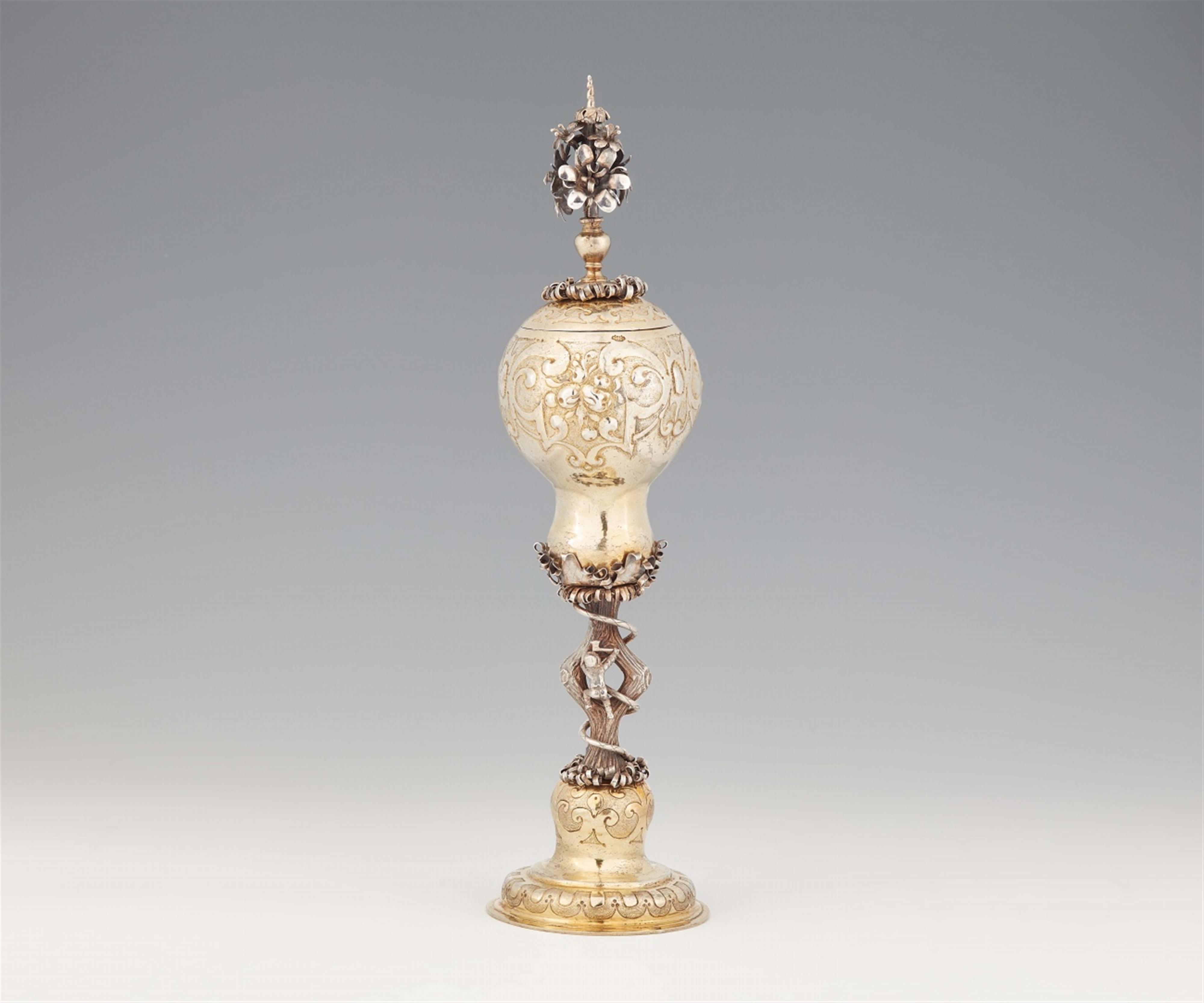 An Augsburg silver gilt pear cup and cover - image-1