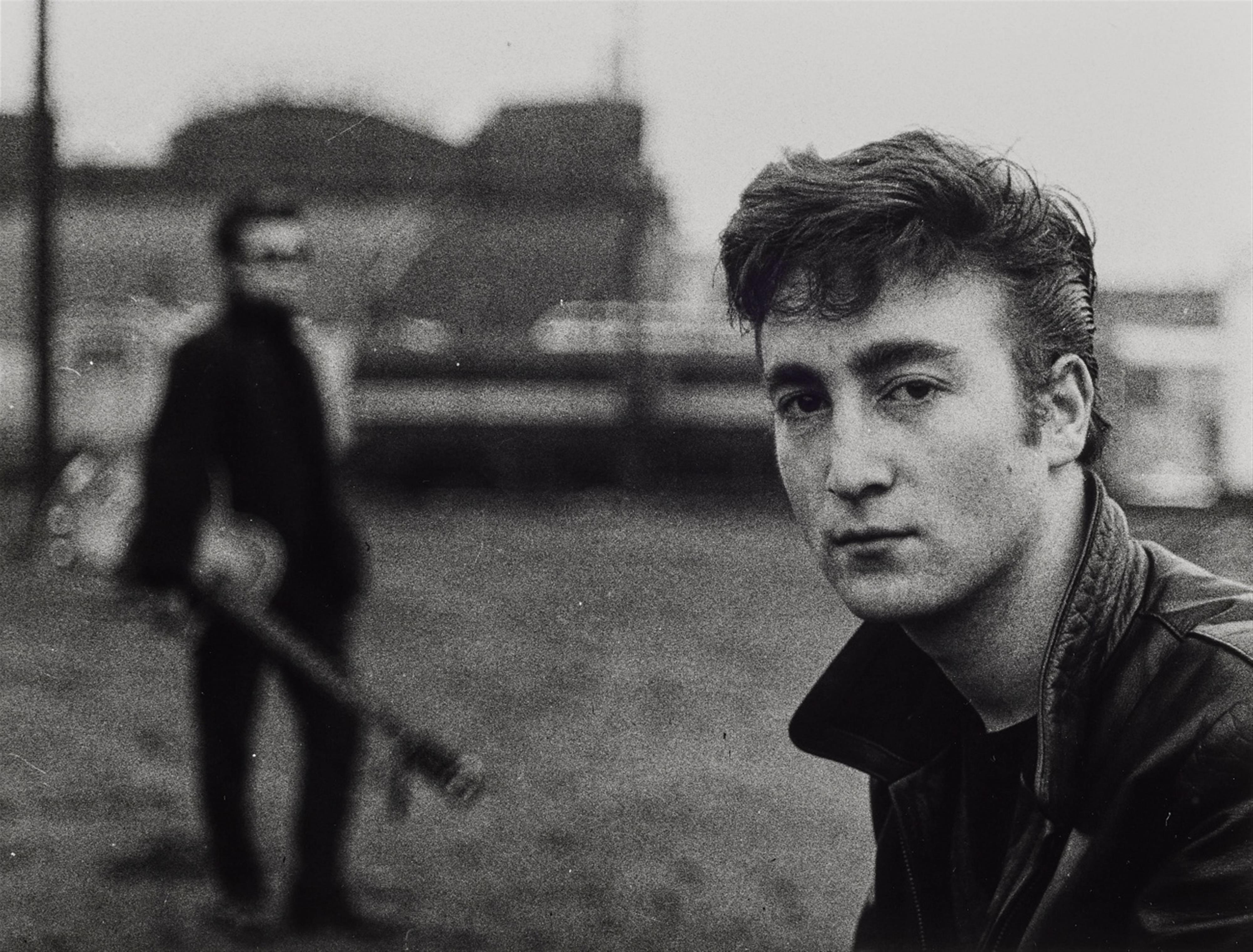Astrid Kirchherr - Paul McCartney und John Lennon, Heiligengeistfeld, Hamburg - image-2