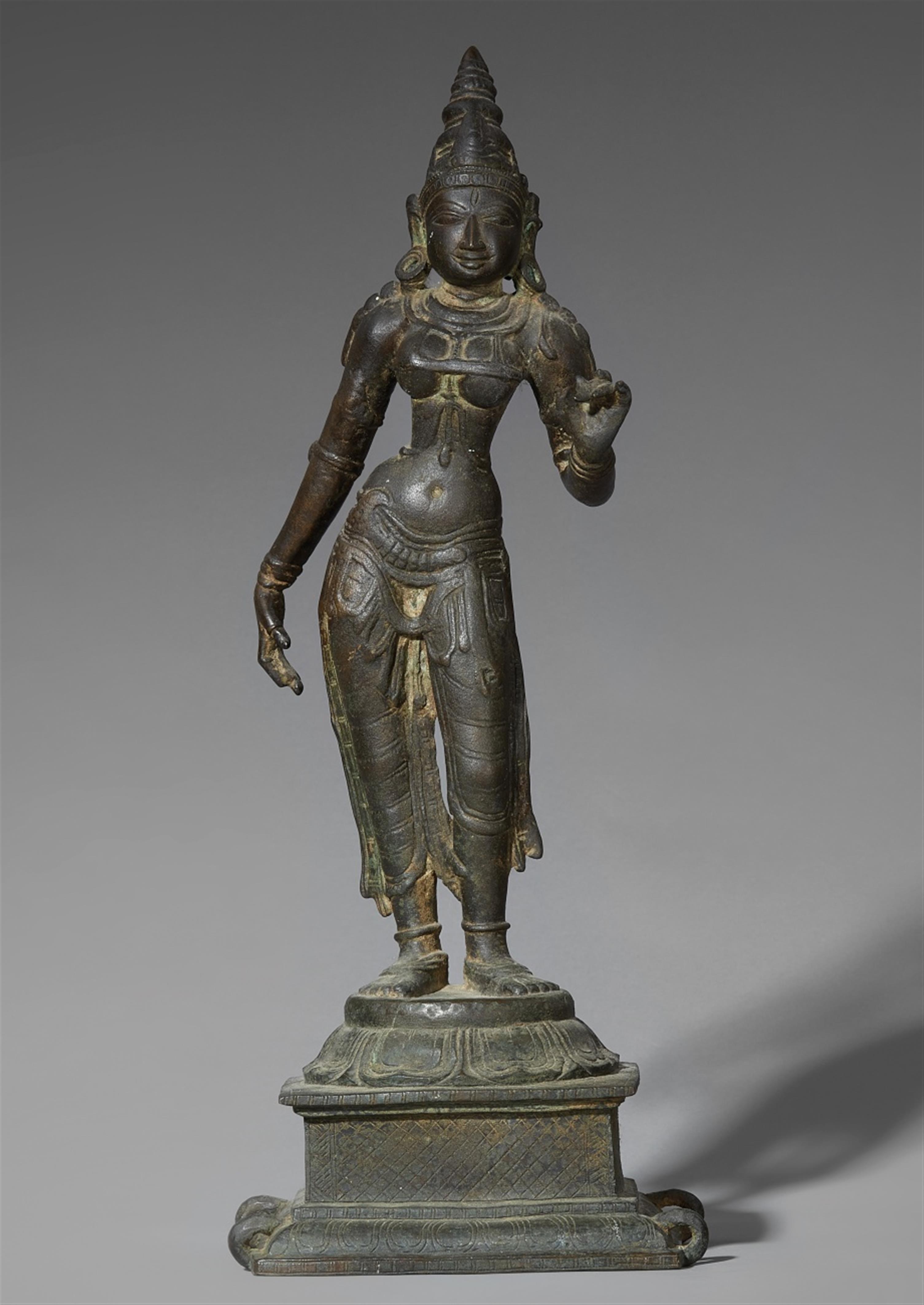 Shri Devi. Bronze. Süd-Indien. 15./16. Jh. - image-1