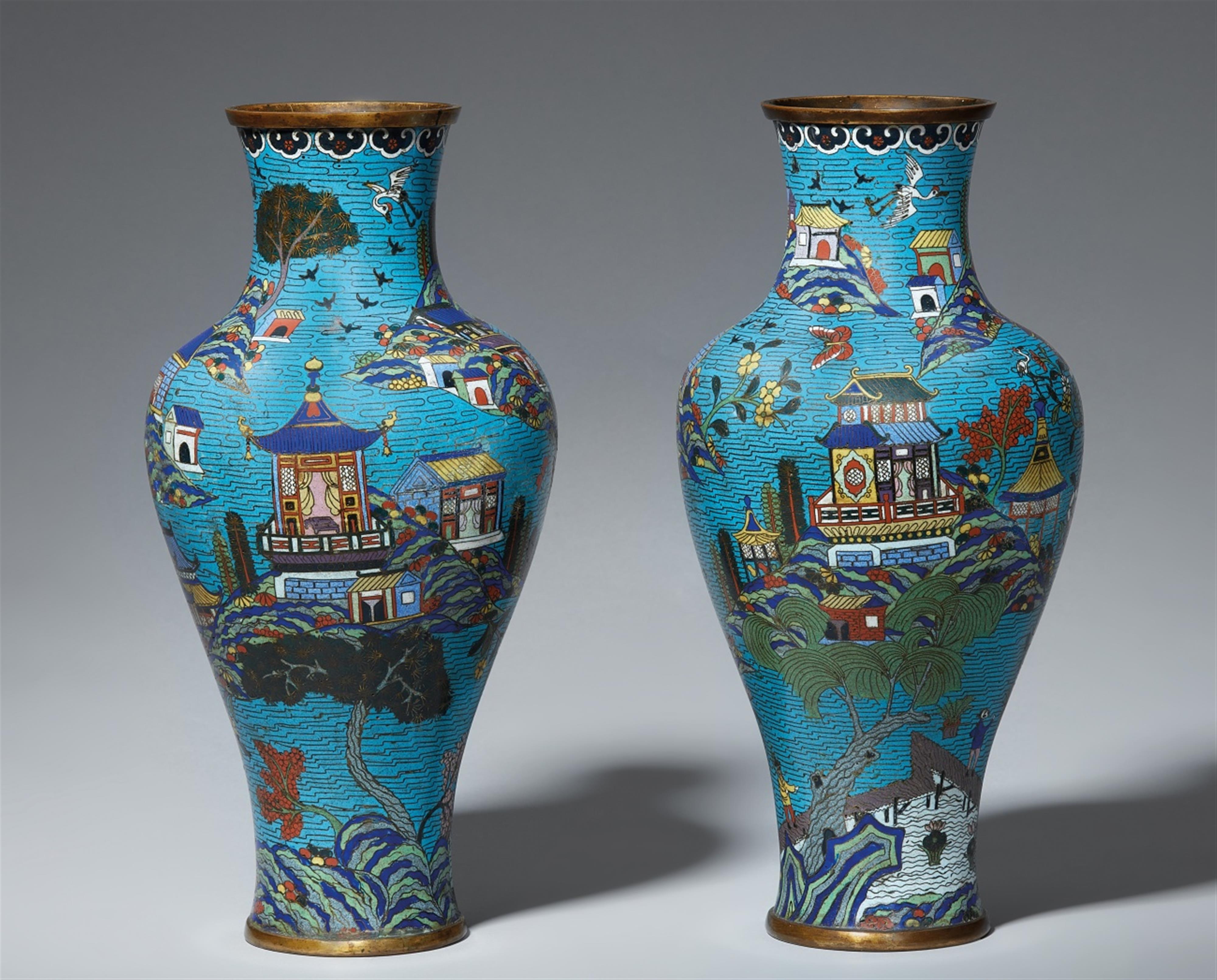 A pair of cloisonné enamel vases. Late 19th century - image-1