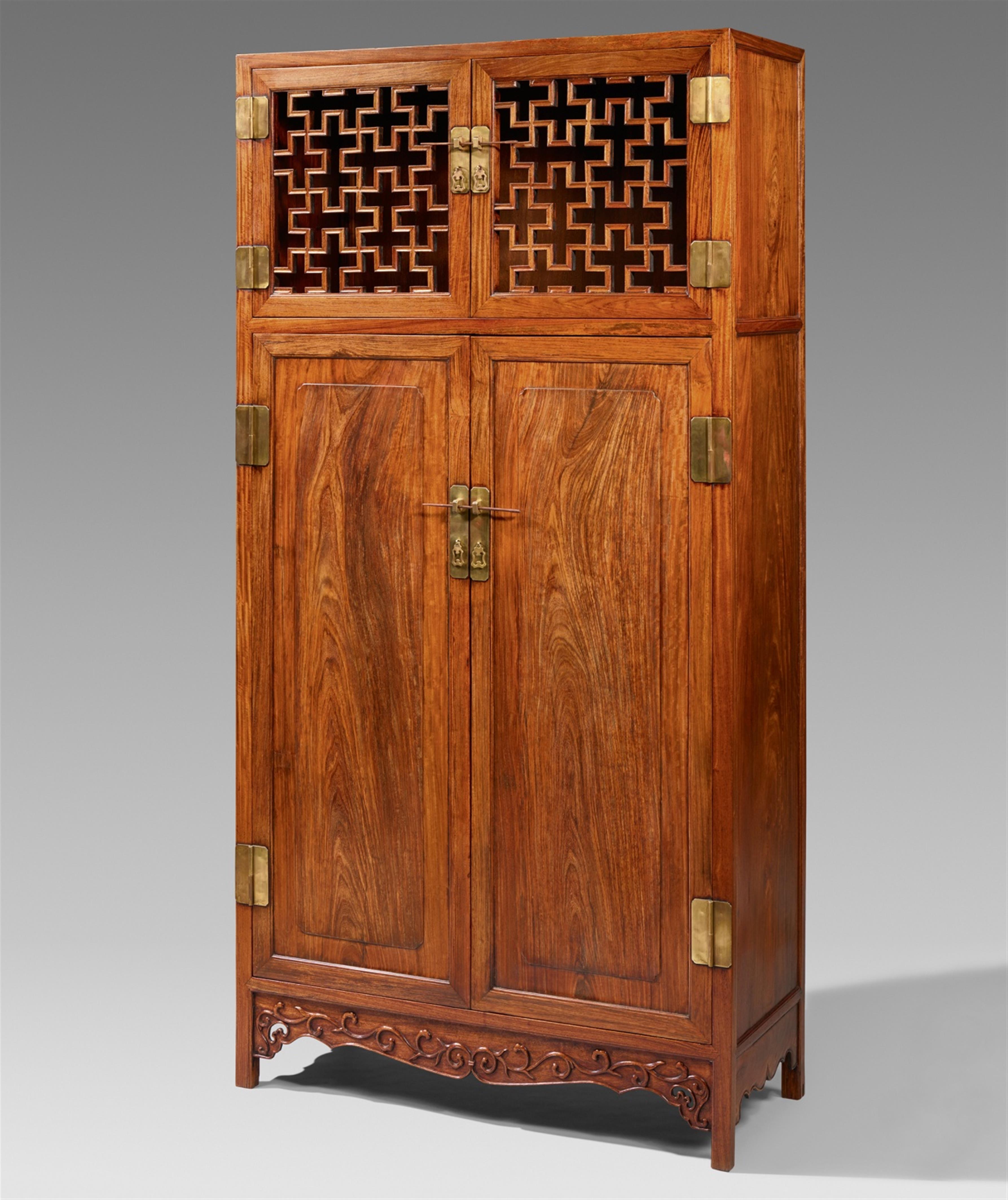 A pair of huanghuali wood square-corner cabinets. 19th/20th century - image-2