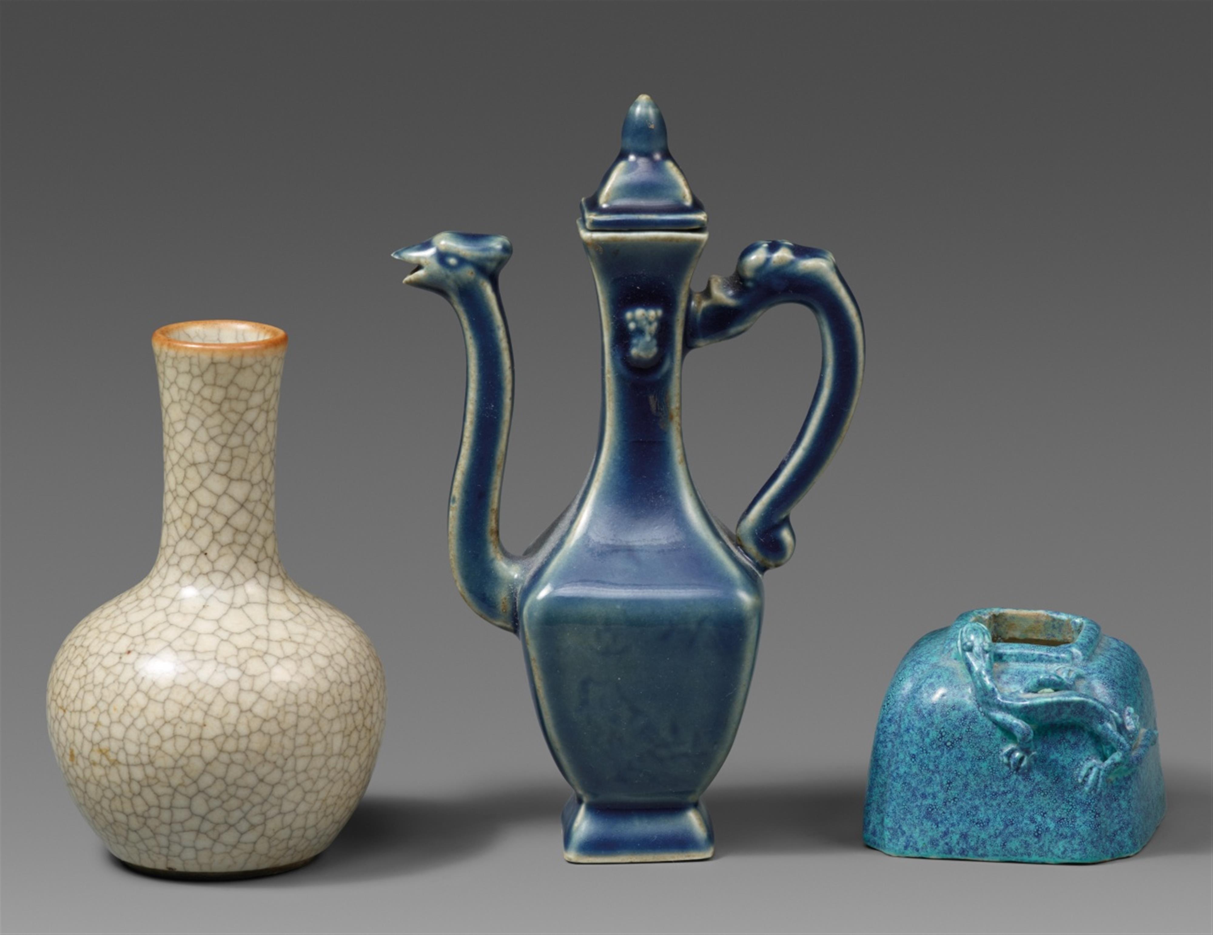 Three miniature vessels. Qing dynasty (1644-1911) - image-1