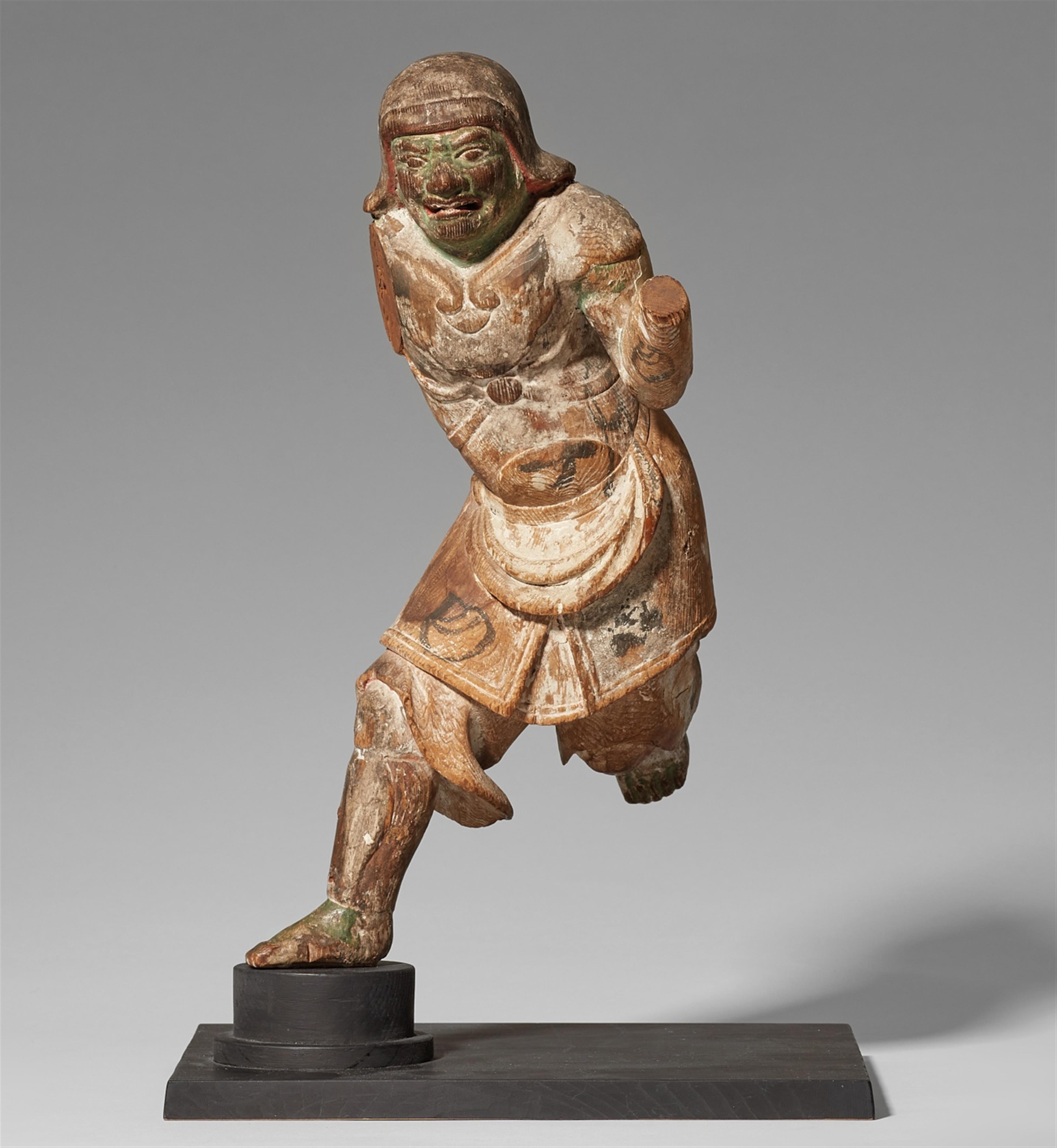 A wood figure of Idaten. 14th century  - image-1
