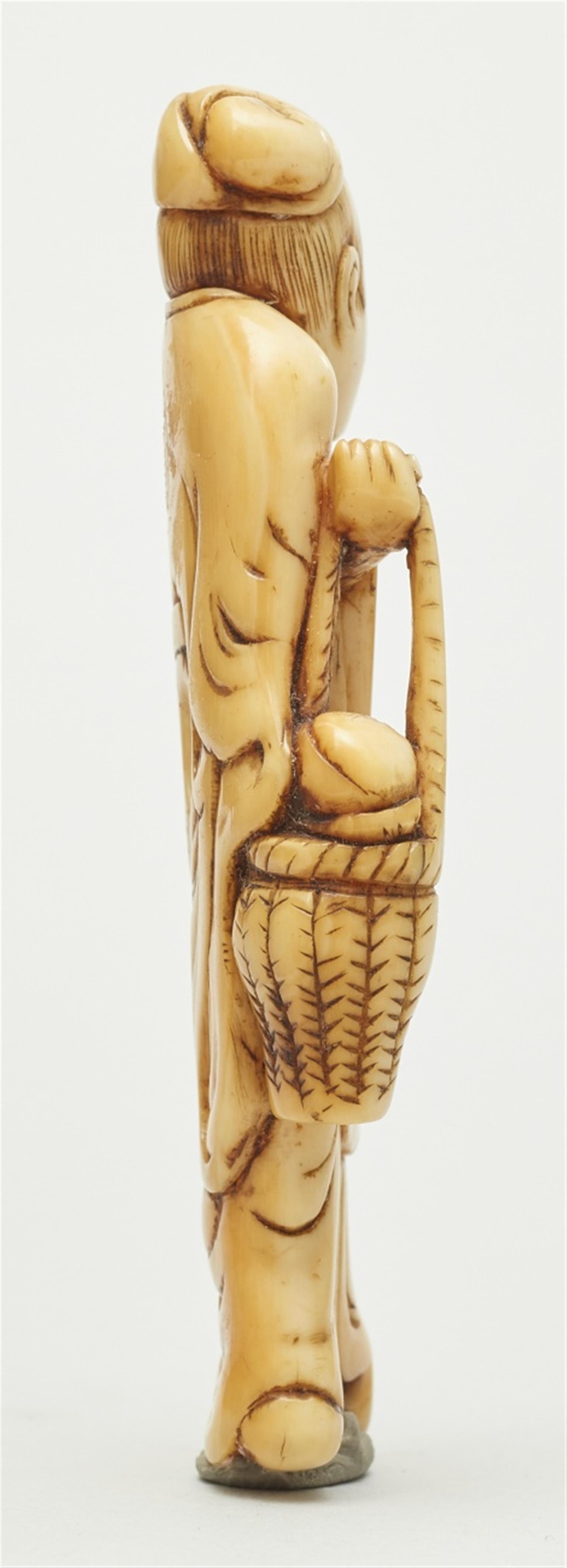 An ivory netsuke of Tobosaku. Around 1800 - image-3