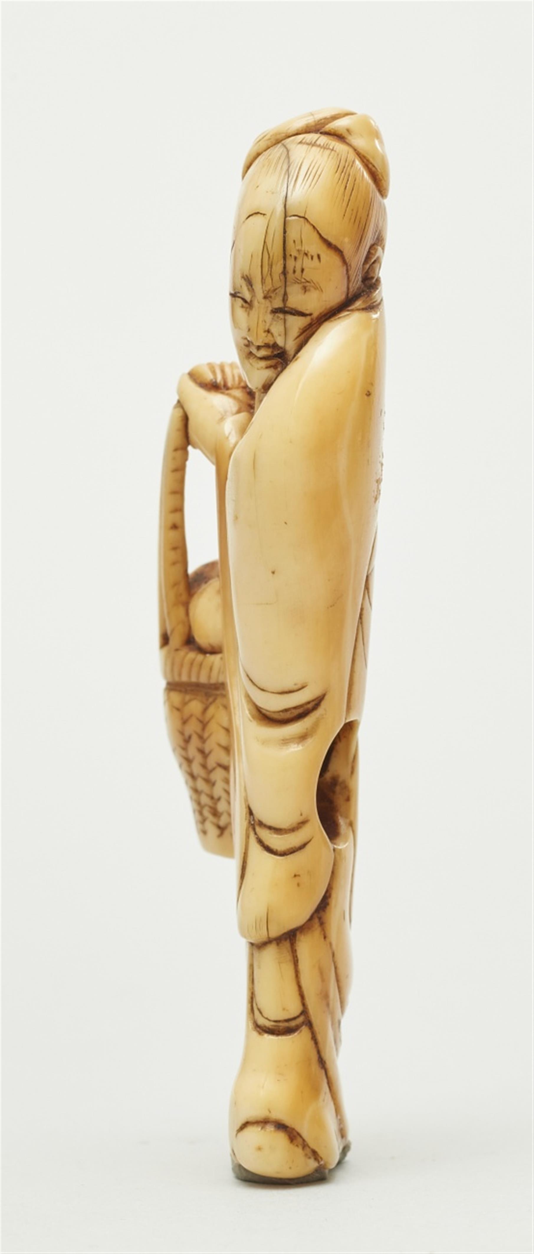 An ivory netsuke of Tobosaku. Around 1800 - image-4