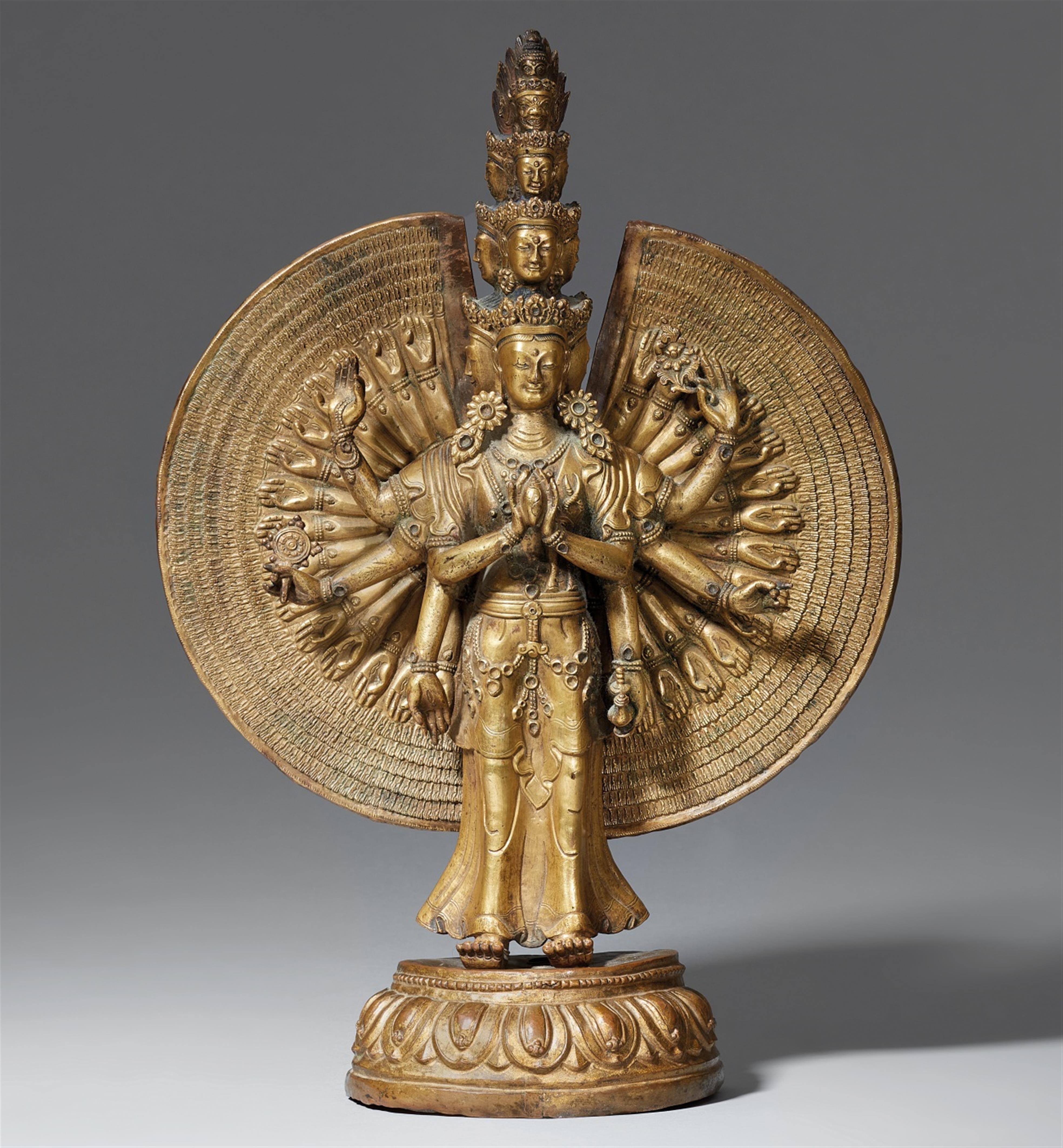 Figur des elfköpfigen Avalokiteshvara. Tibetochinesisch. 18./19. Jh. - image-1