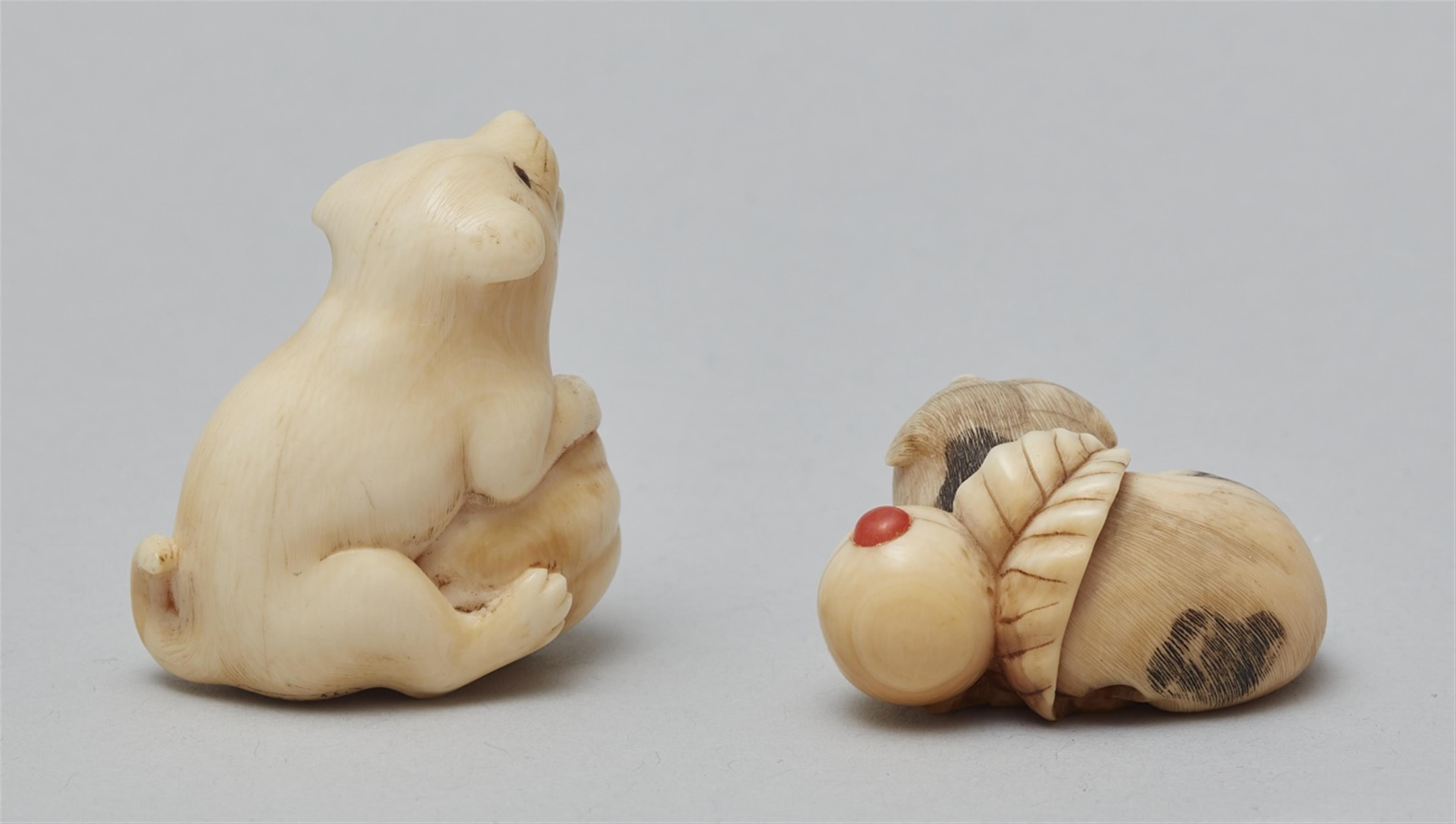 Two ivory netsuke of puppies. First half 19thn century - image-2