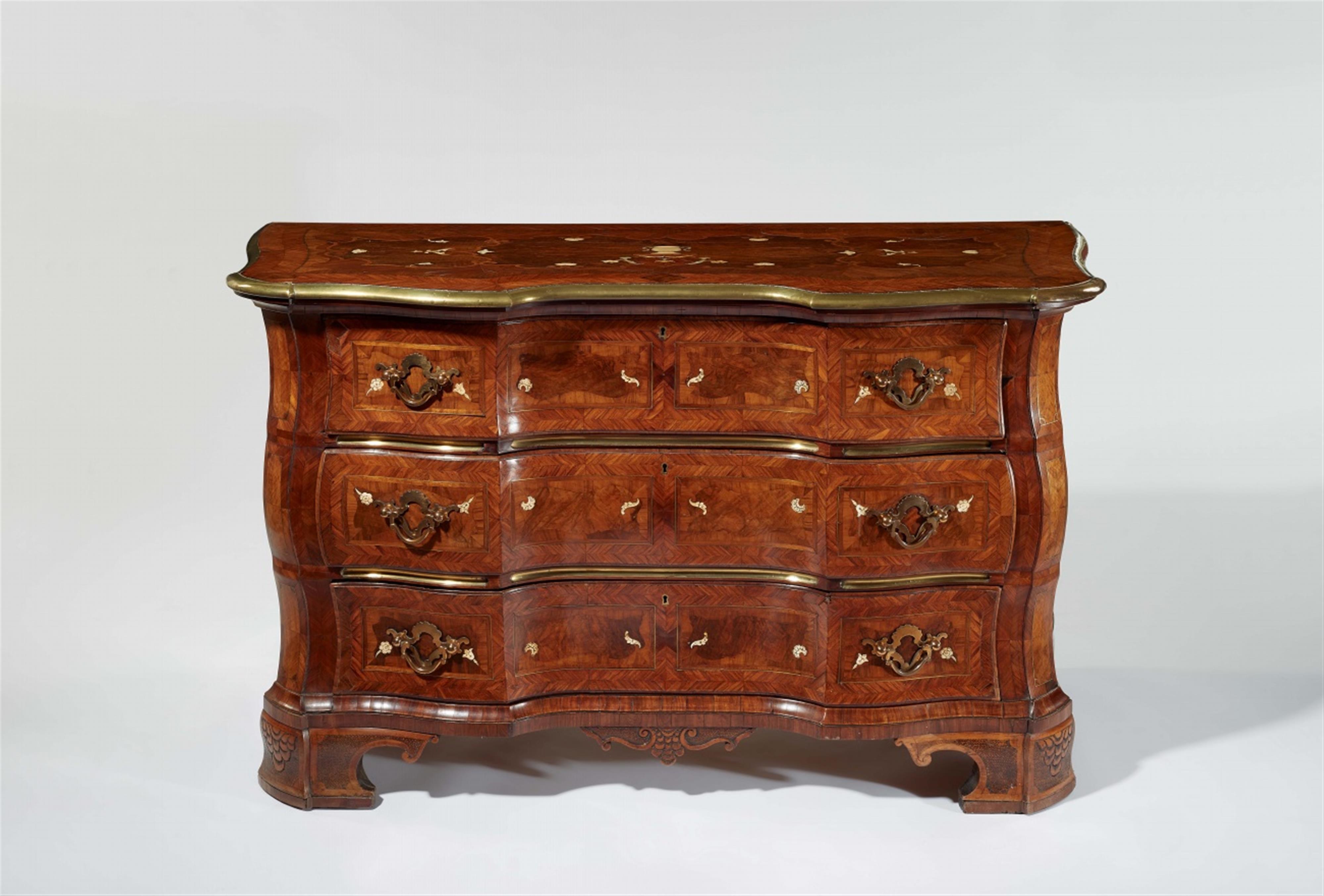 A magnificent Silesian Baroque chest of drawers - image-1