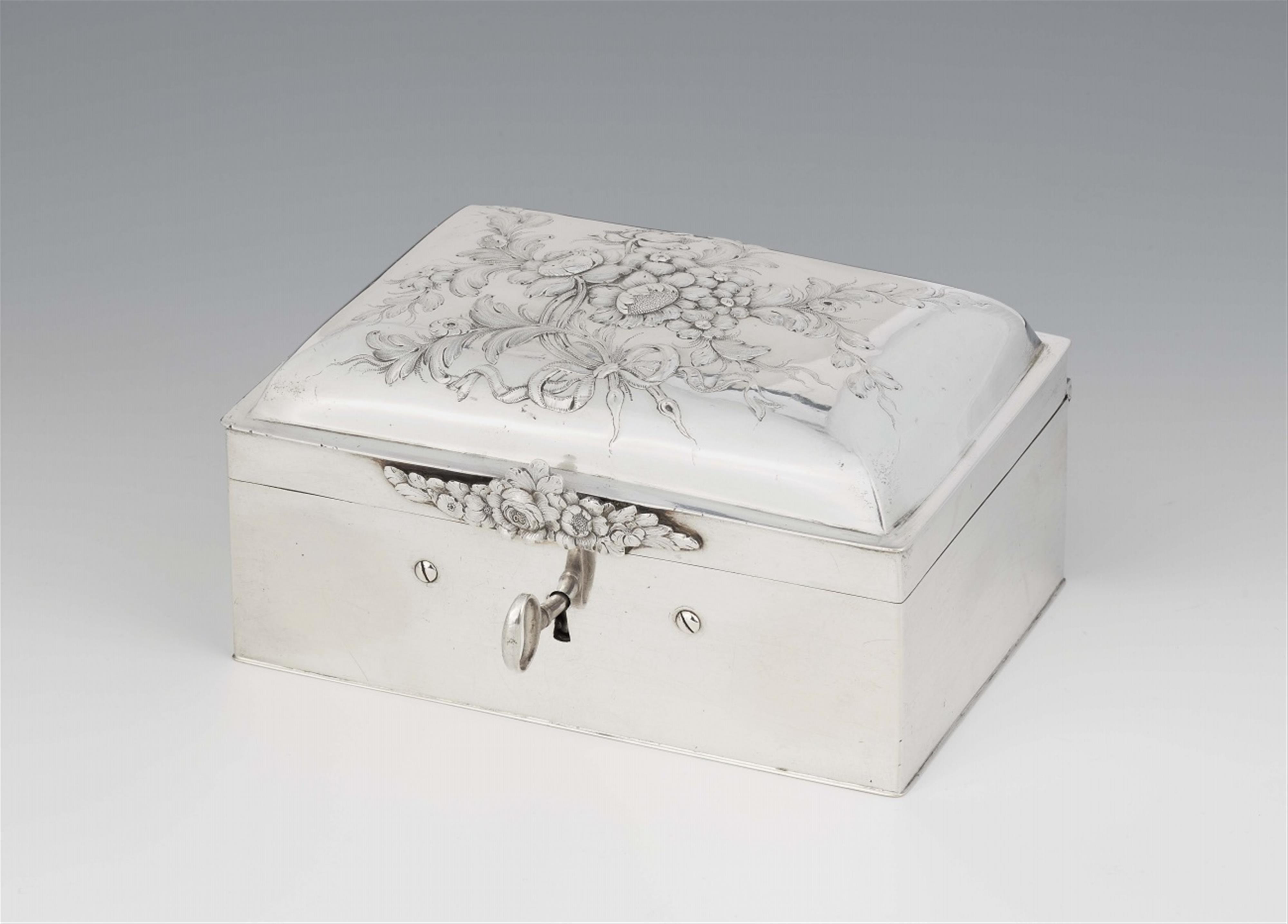 A Potsdam silver sugar box. With original lock and key. Marks of Christian Friedrich Müller, 1767 - 70. - image-1