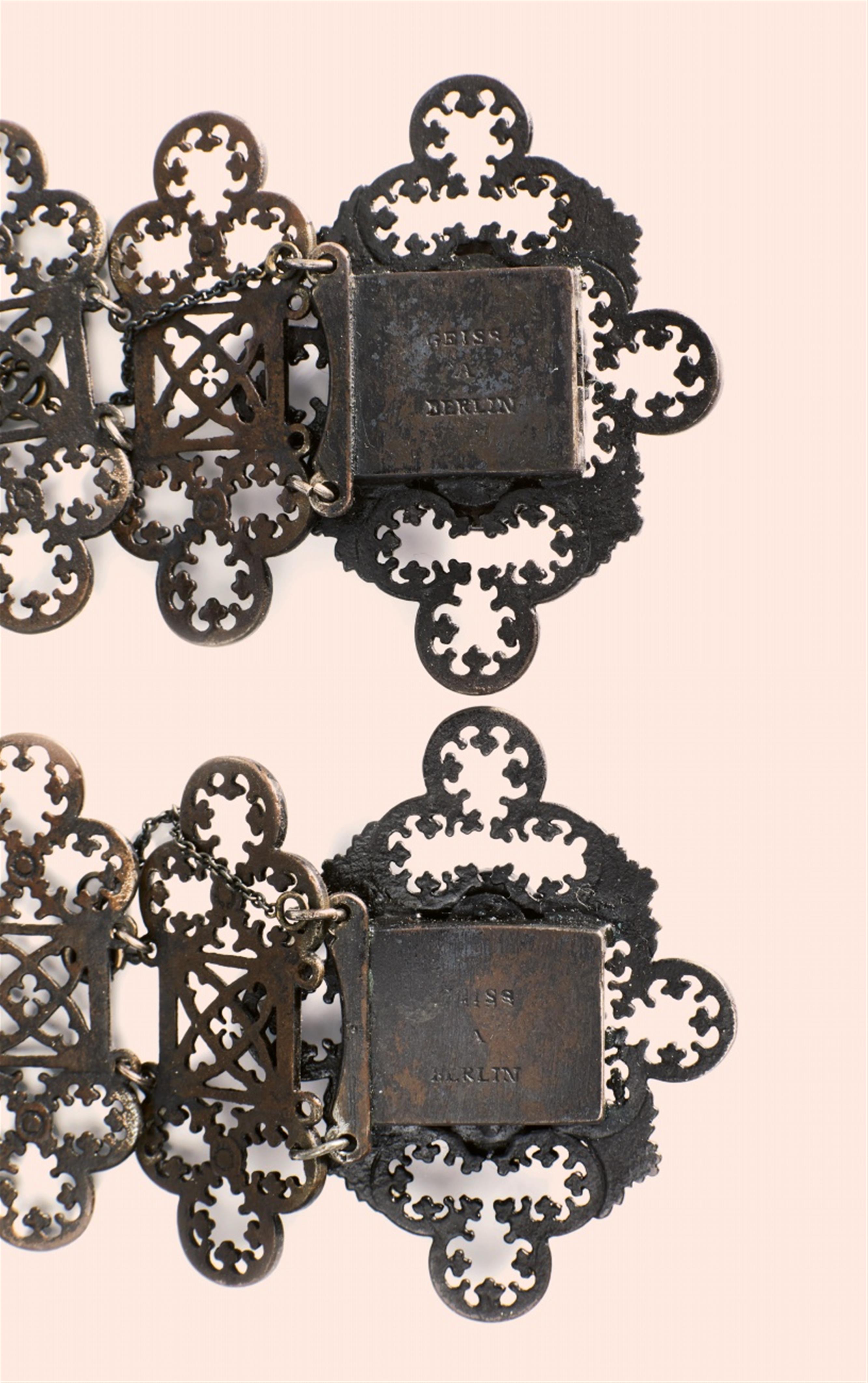 An important cast iron parure in the original box - image-3