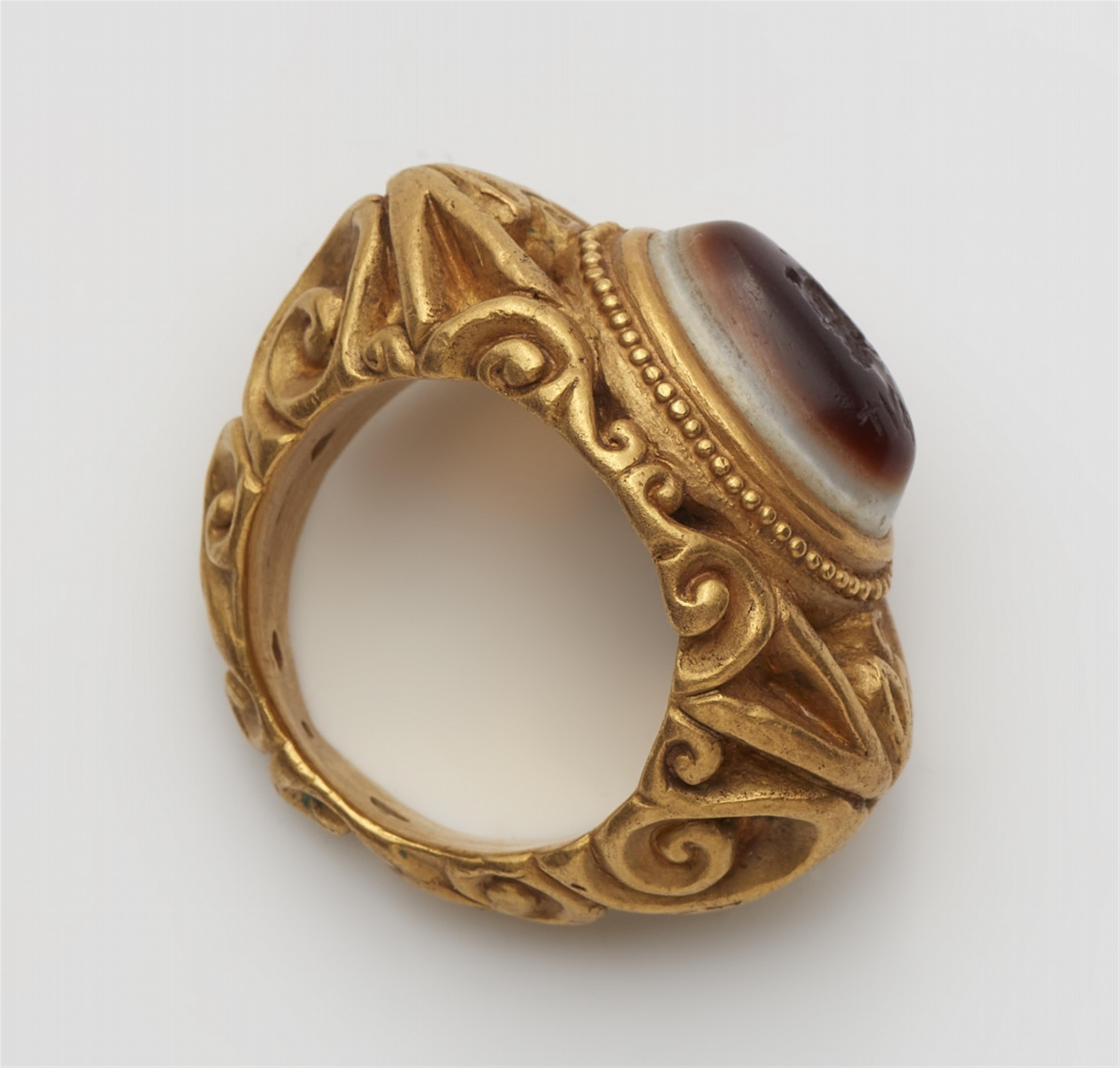 A 22k gold ring with an ancient intaglio - image-2