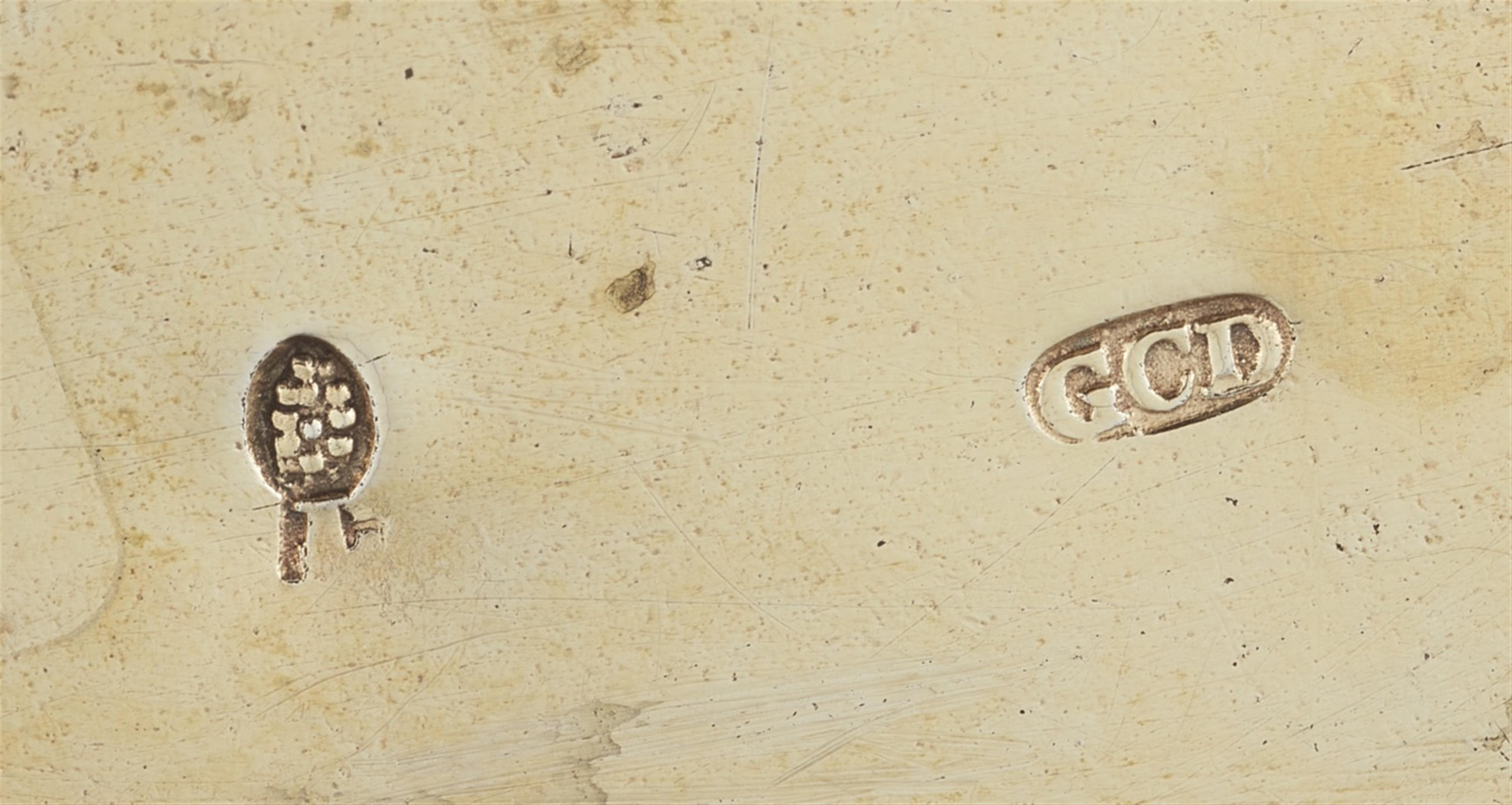 A Rococo Augsburg silver toilette box - image-2