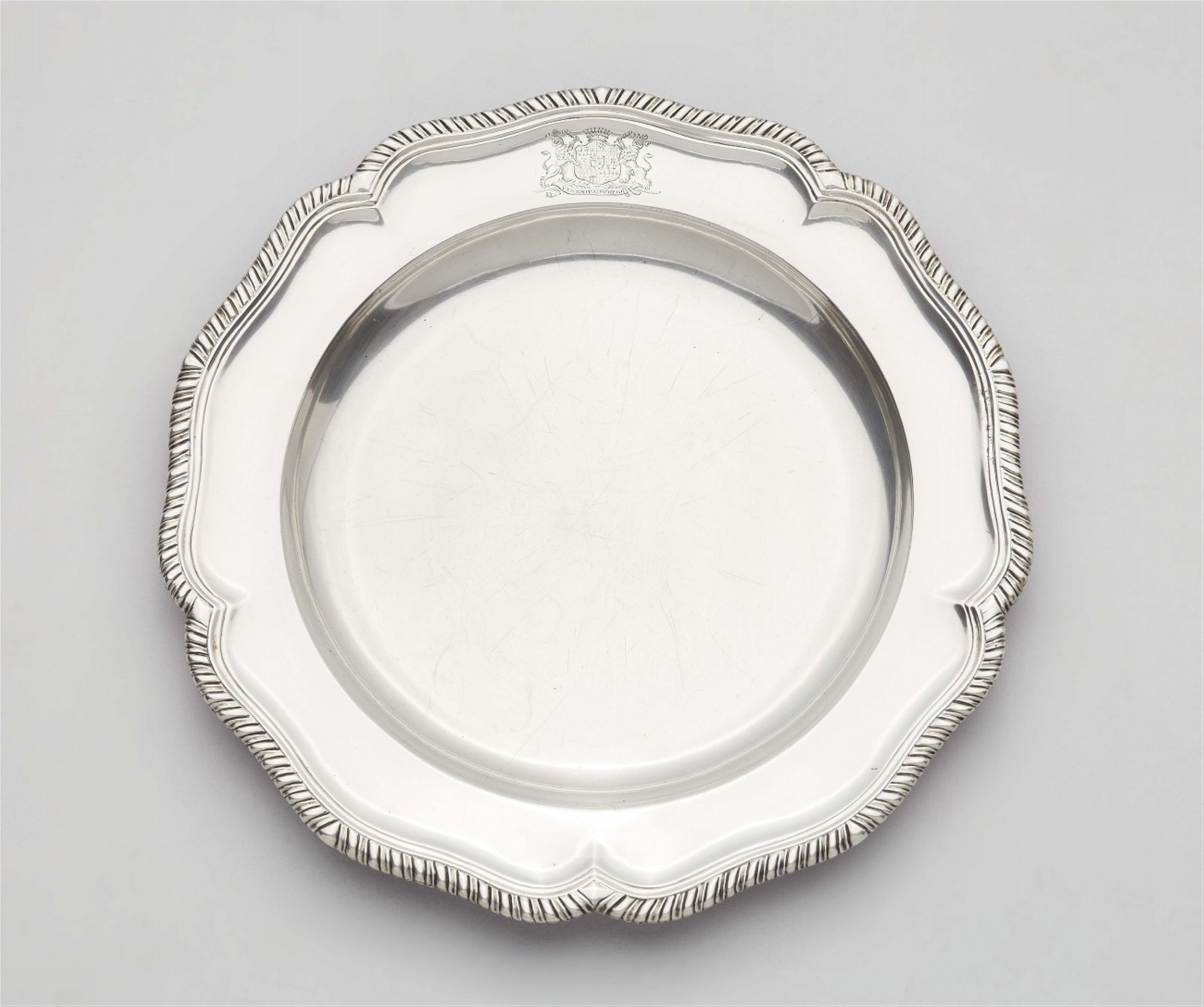 An Augsburg silver plate - image-1
