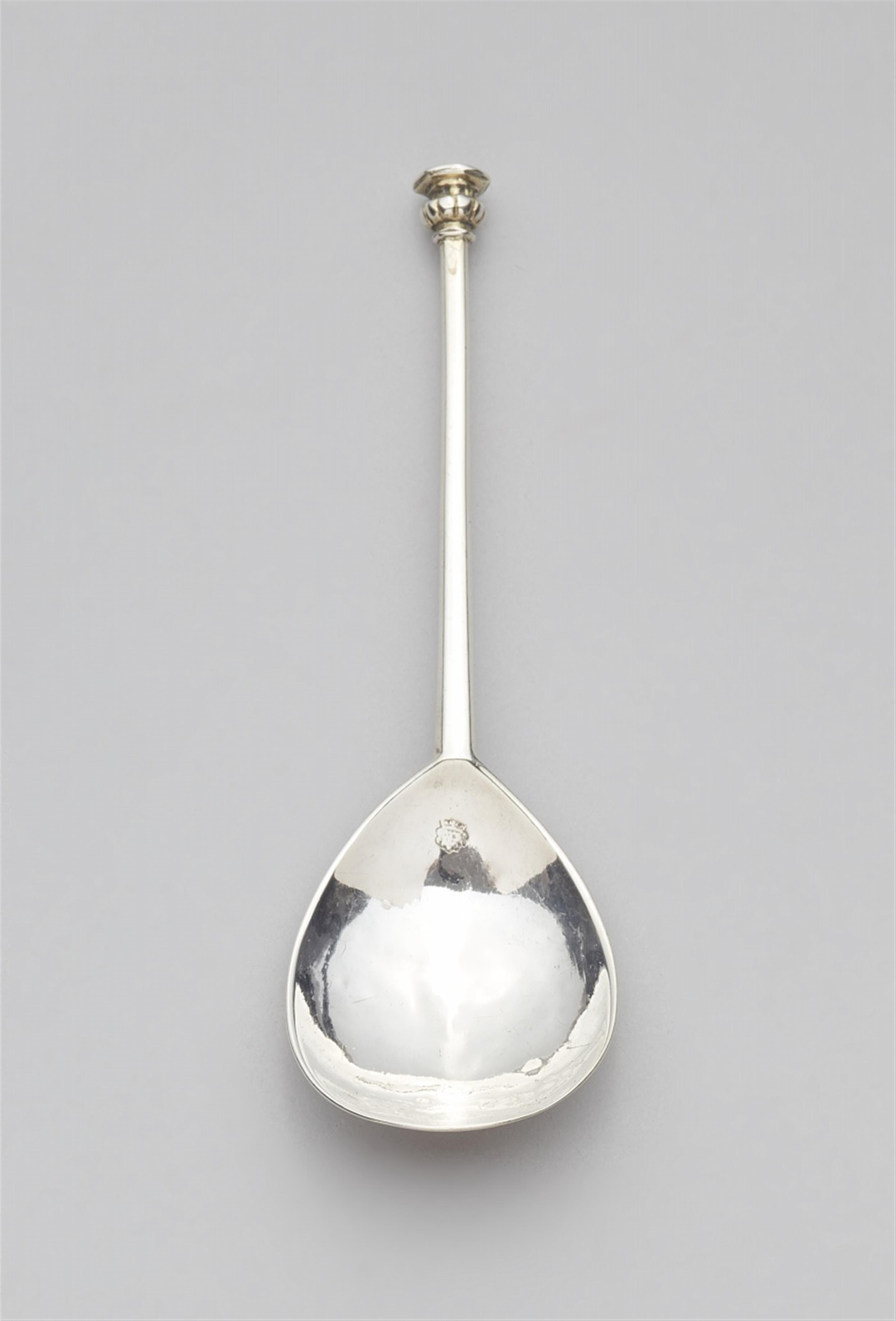 An Elisabethan seal top spoon - image-1