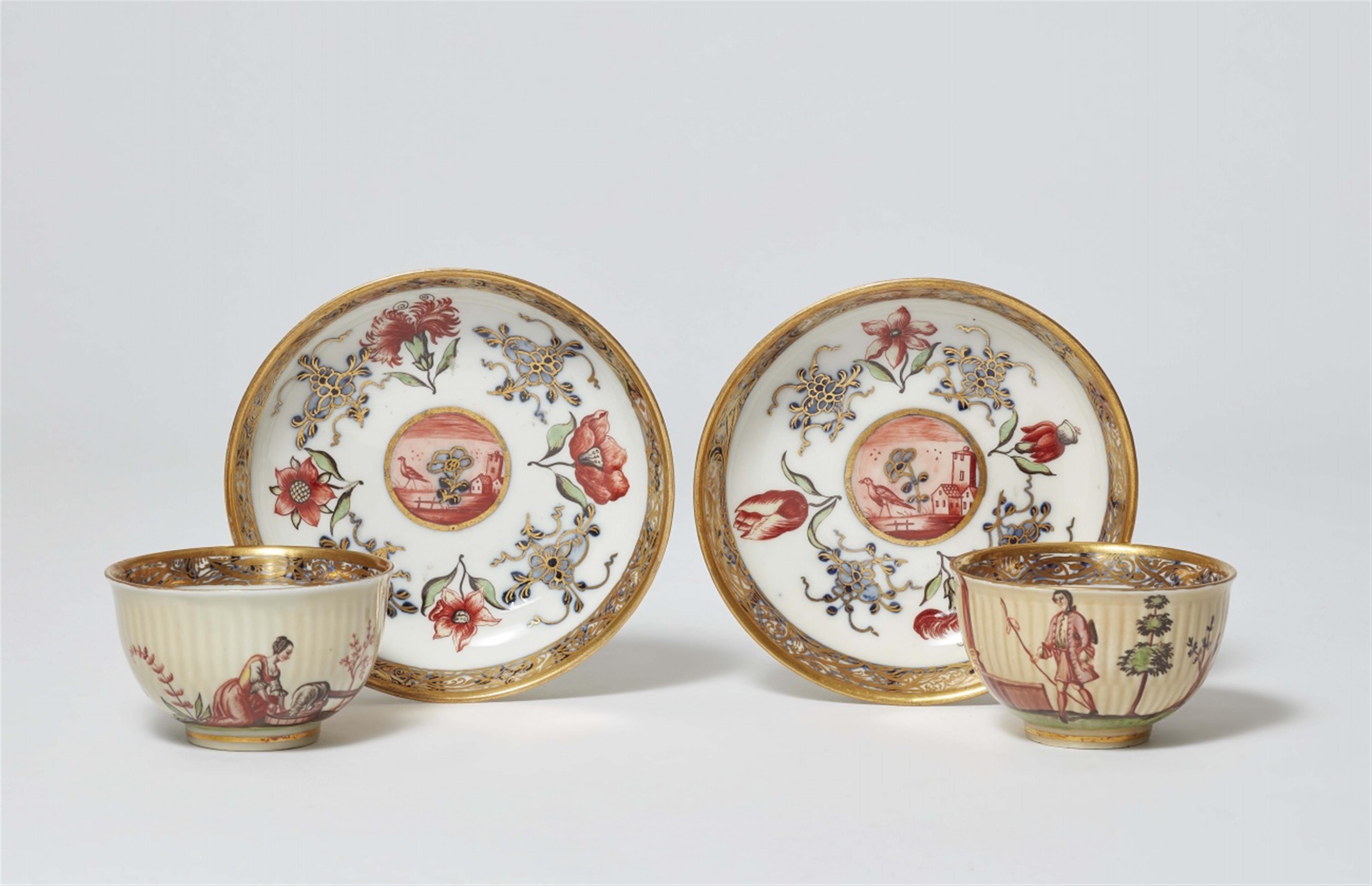 A pair of Meissen porcelain cups with pastoral scenes - image-1