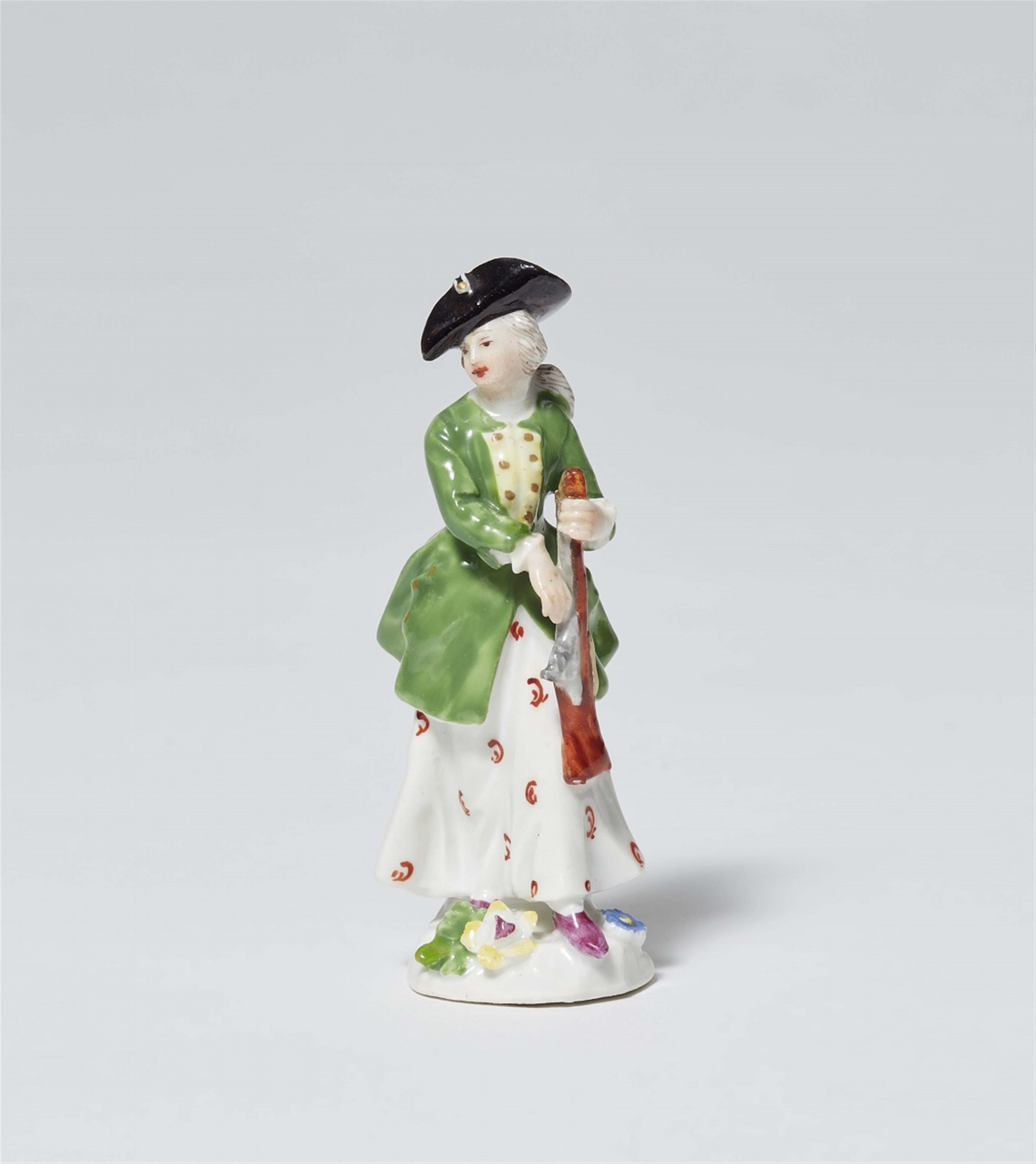 A porcelain figure of a huntress - image-1