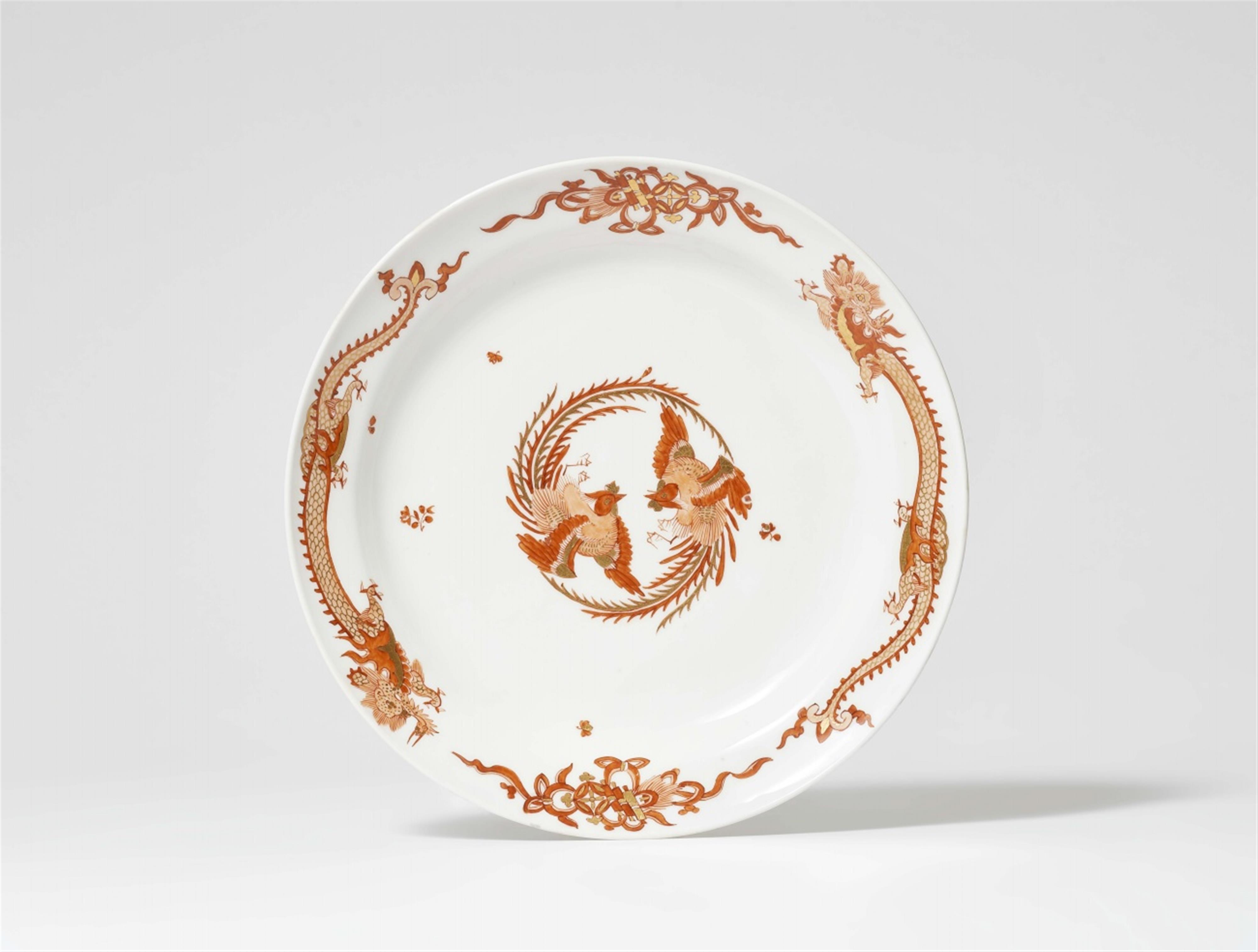 A Meissen porcelain plate from the Saxon court service with the red dragon - image-1