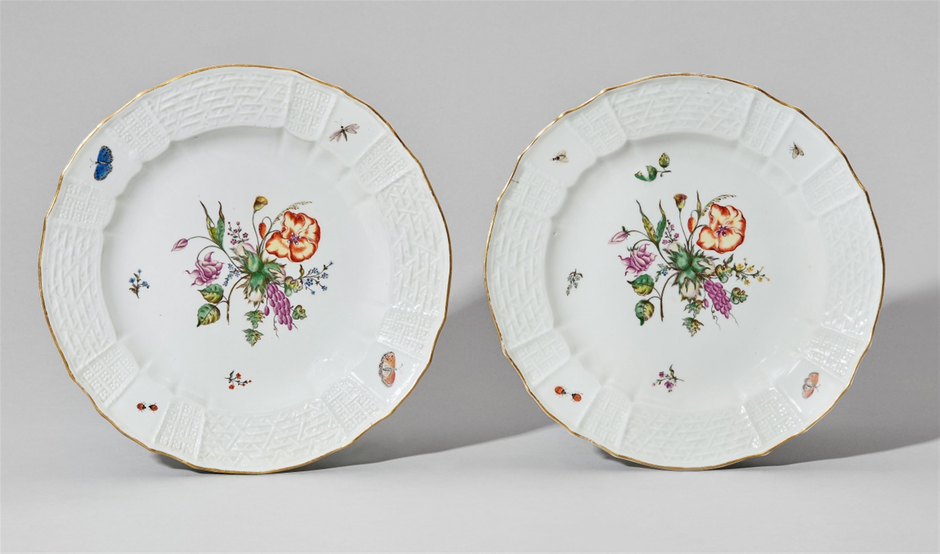 Two Nymphenburg porcelain plates with flowers and hazelnuts - image-1