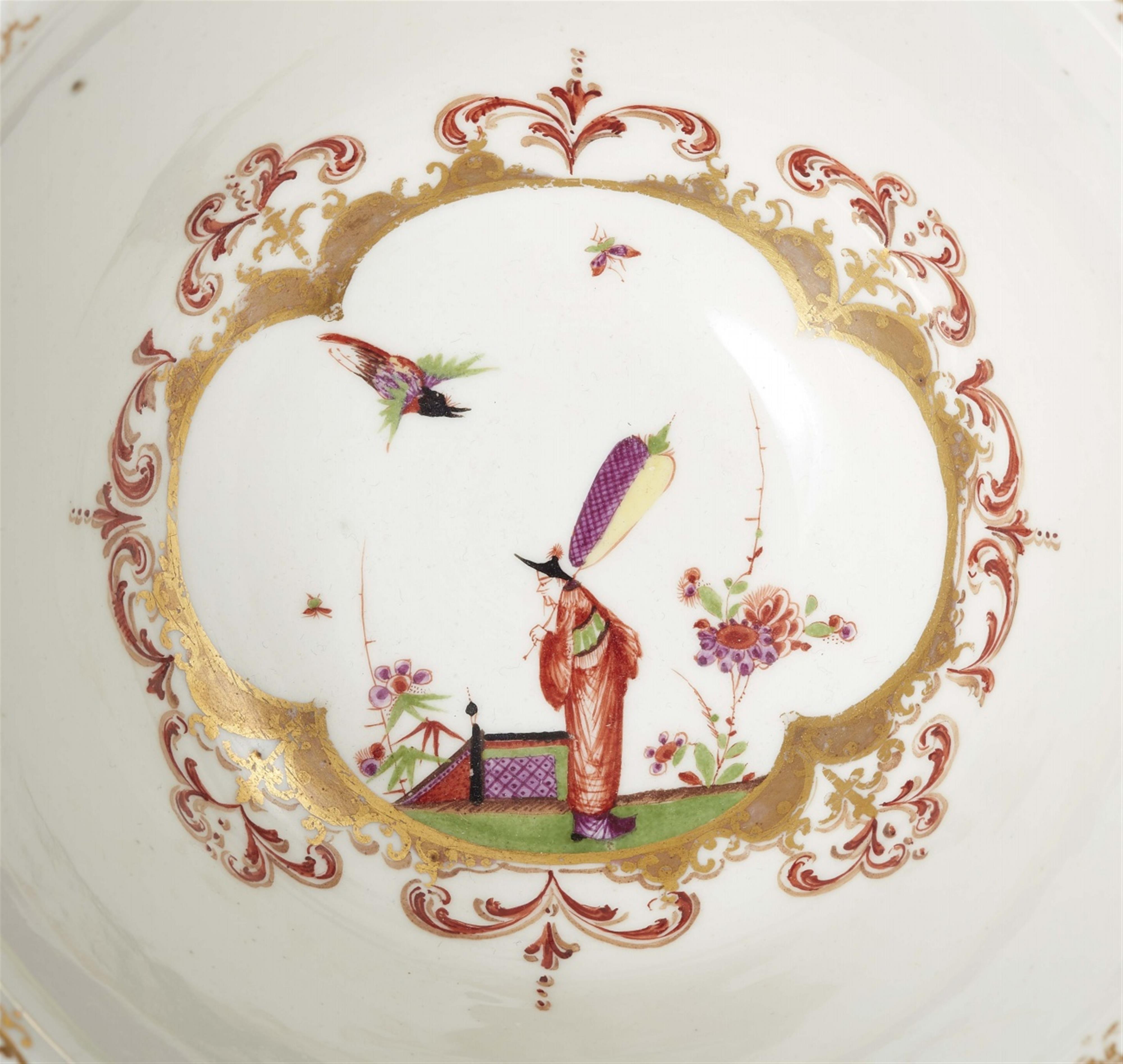 An early Meissen porcelain slop bowl with Hoeroldt Chinoiseries - image-3