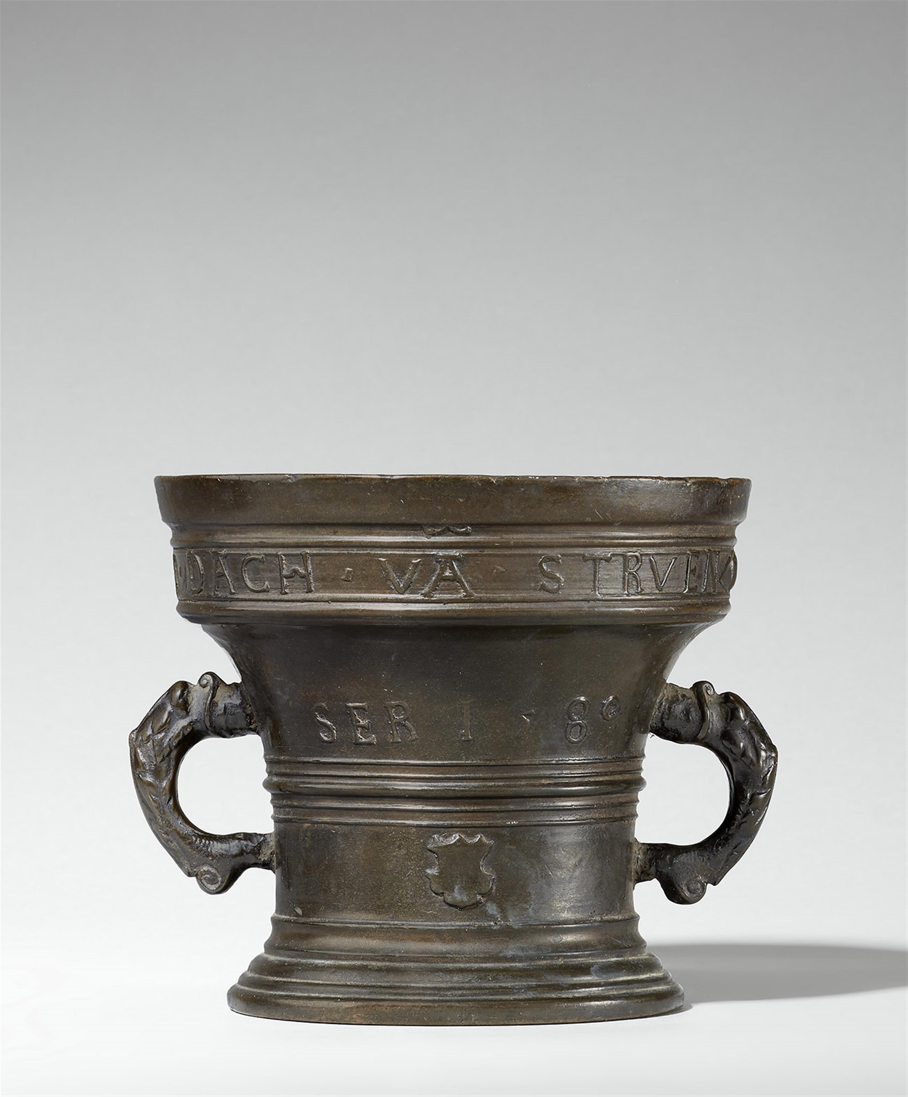 A rare Aachen mortar from 1580 - image-3