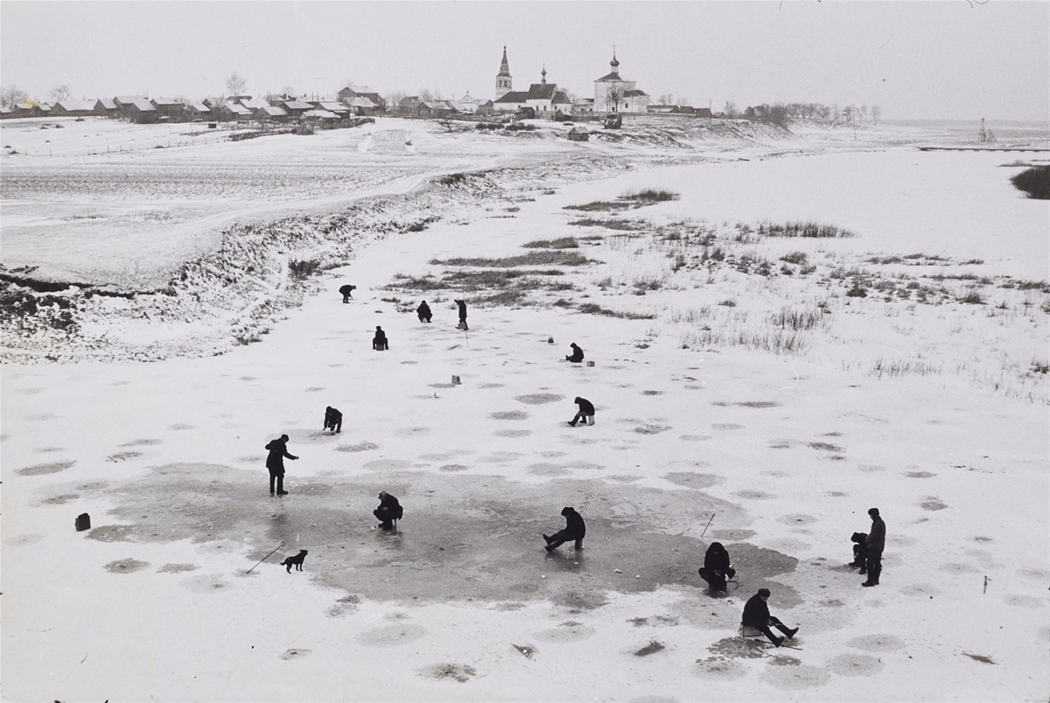 Henri Cartier-Bresson - Souzdal, Russie, URSS - image-1