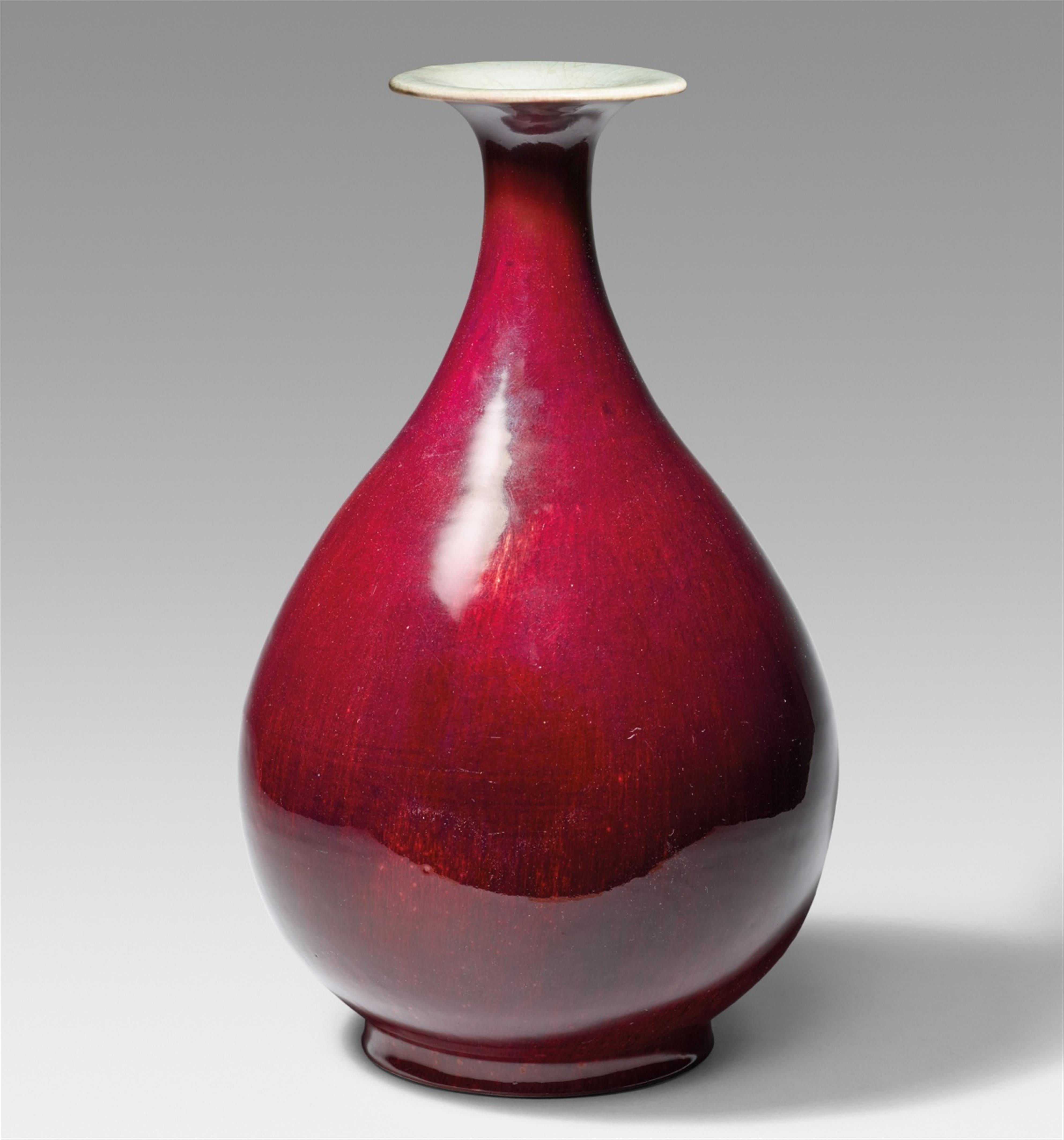 Große Vase (yuhuchun ping) mit sang de boeuf-Glasur. Langyao. 19. Jh. - image-1