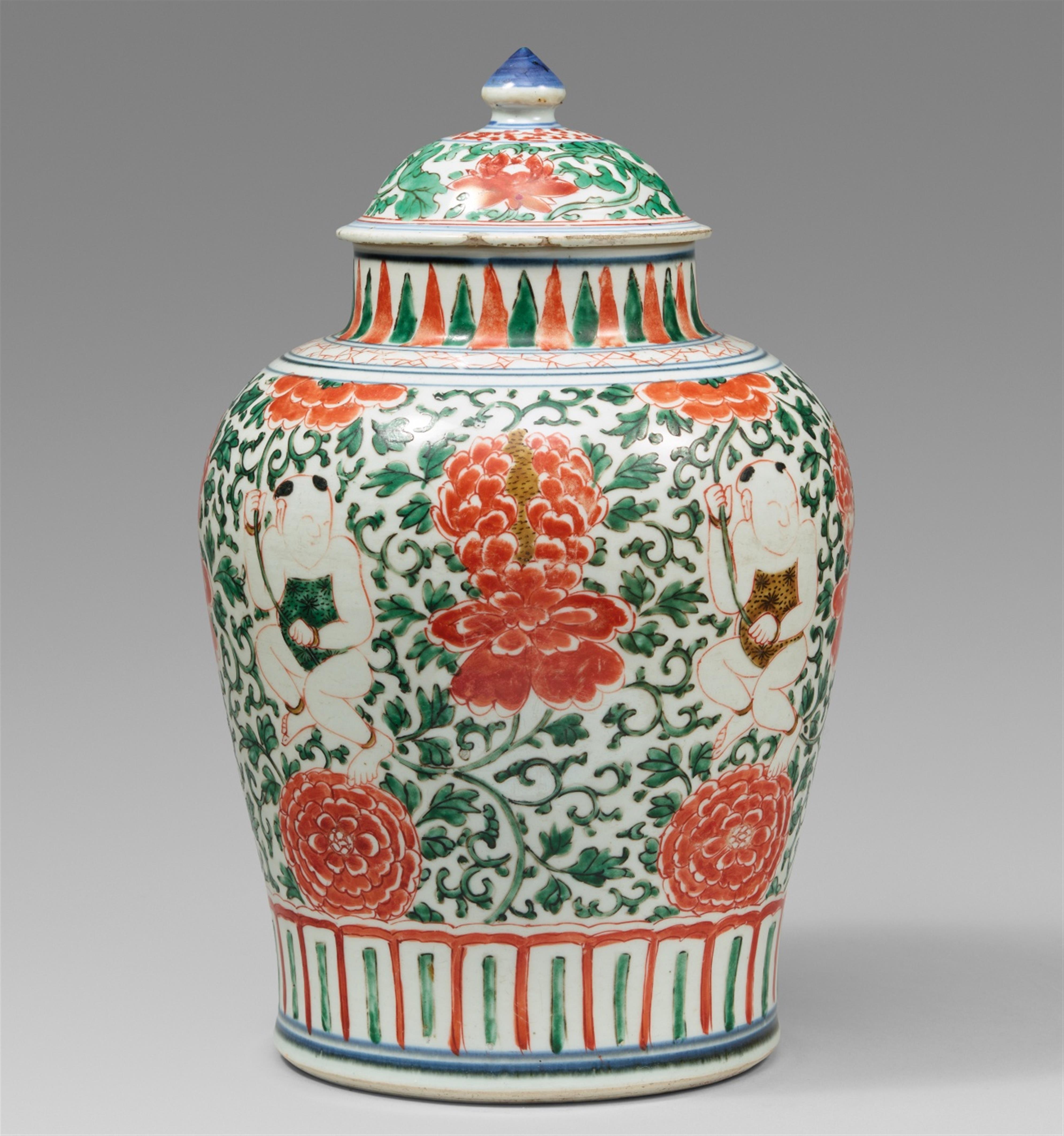 Großer wucai-Deckeltopf. Shunzhi-Periode (1644–1661) - image-1