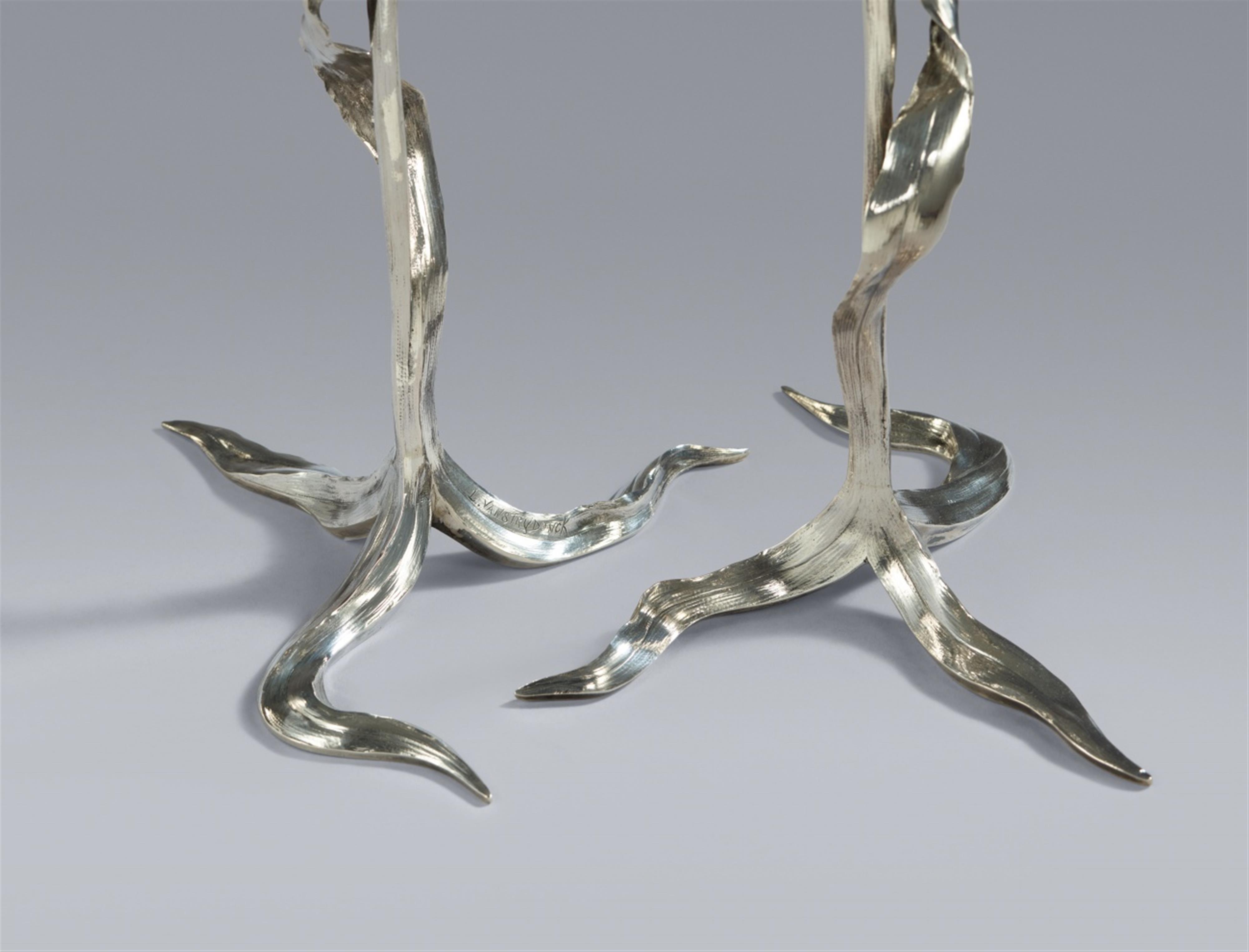 A pair of silver-plated bronze lily lights - image-4