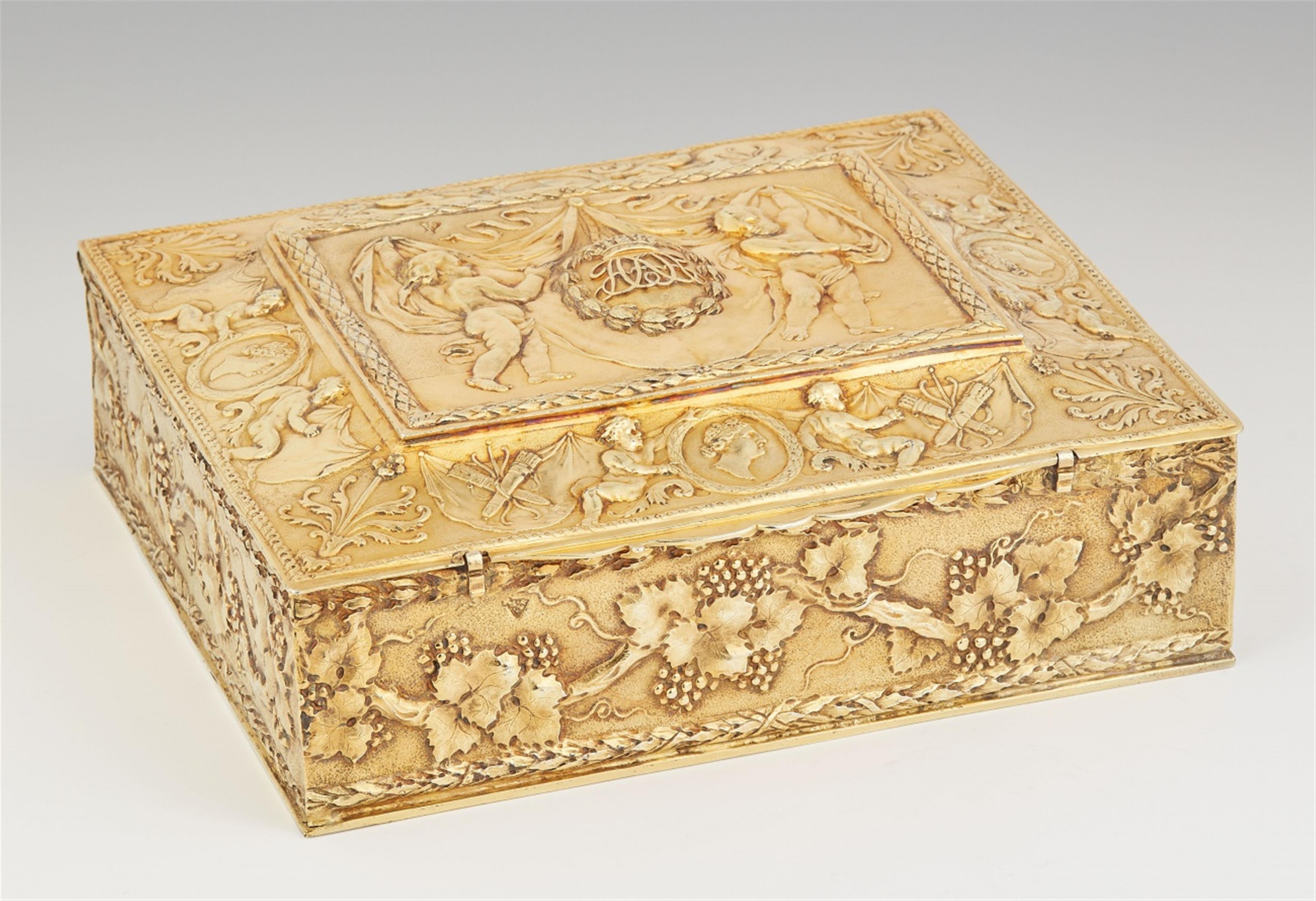A courtly Parisian silver gilt toilette box - image-1