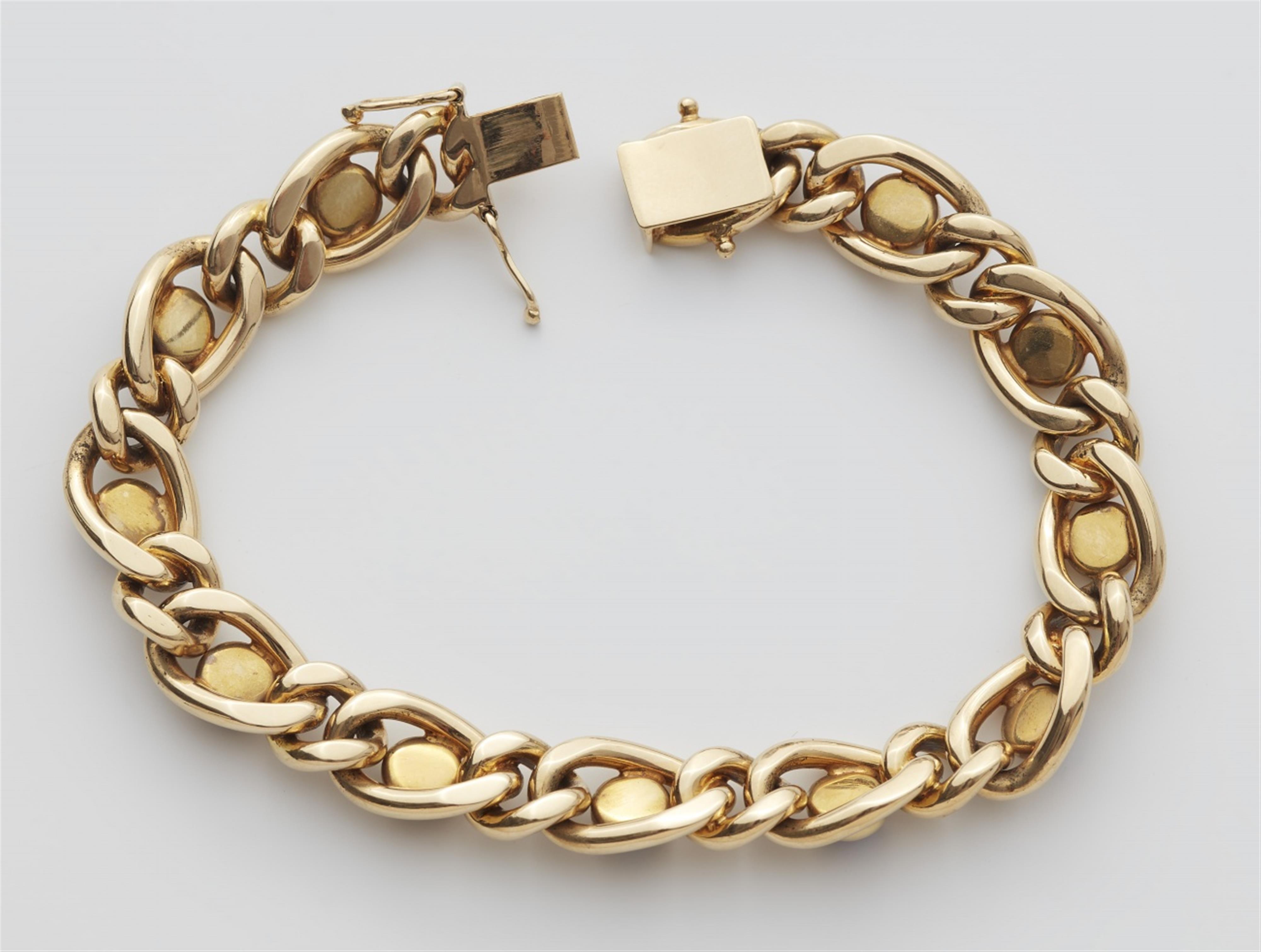 A 14k gold lapiz lazuli bracelet - image-2