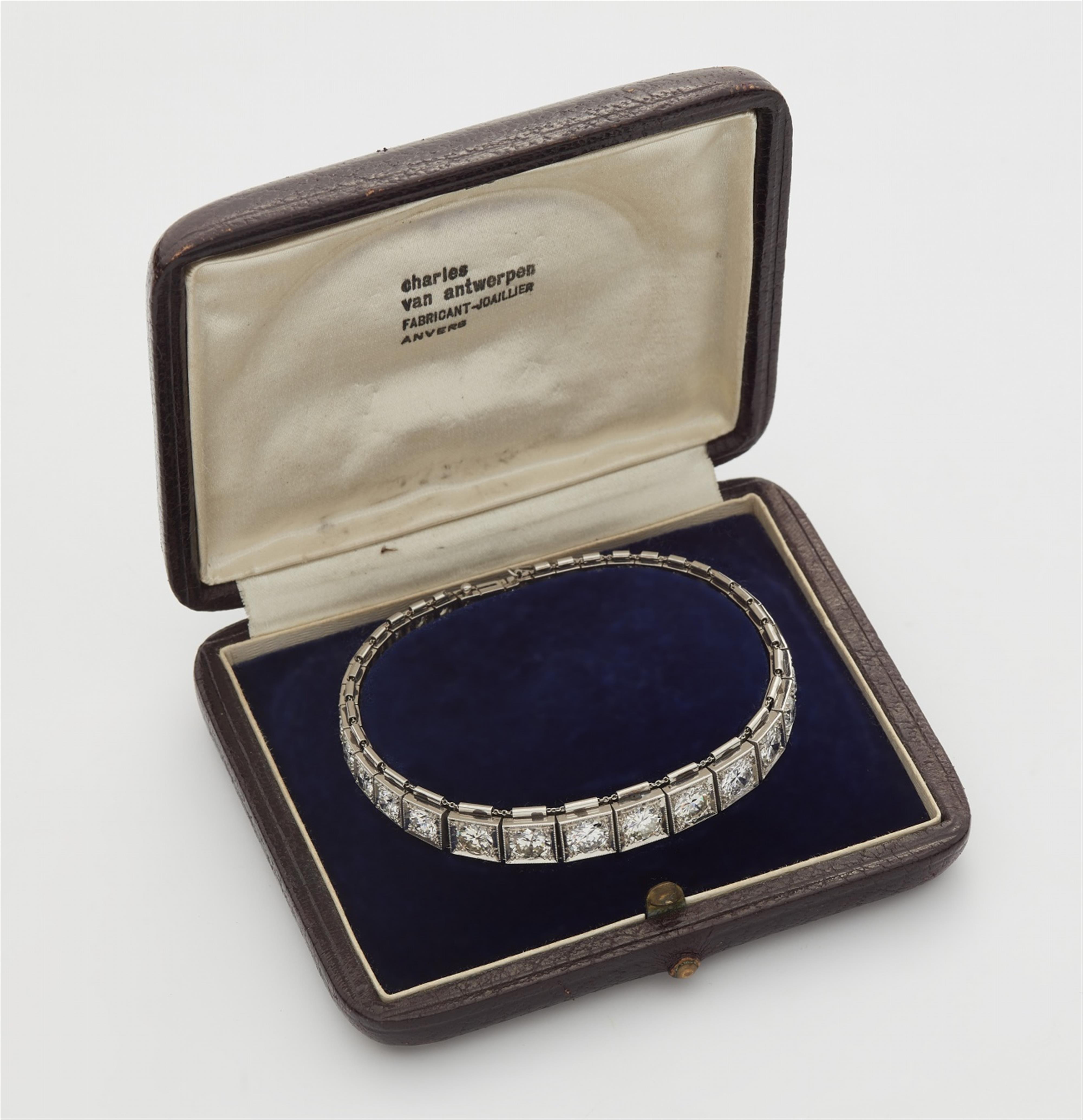 An 18k gold and diamond rivière bracelet - image-1