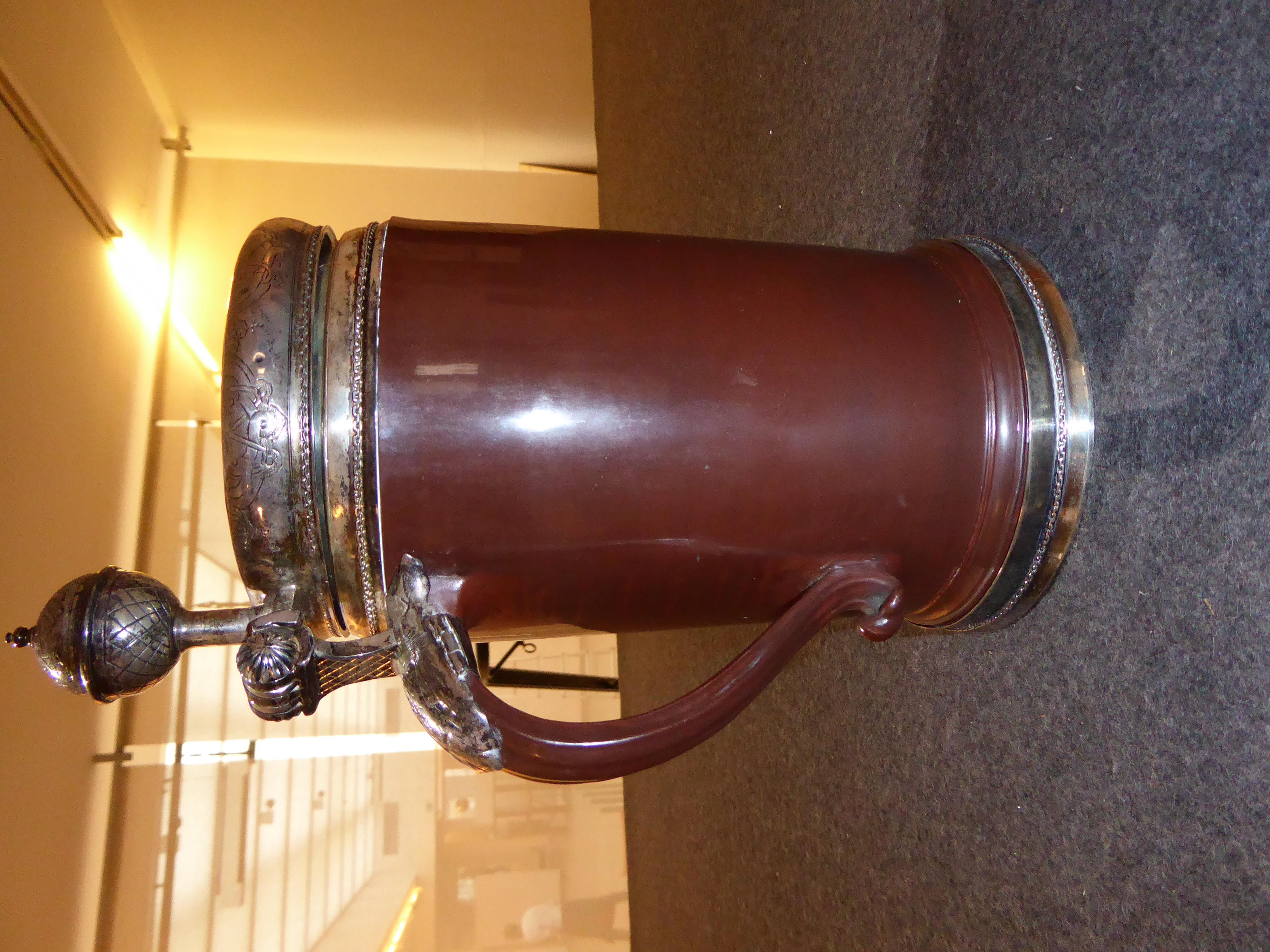 A Meissen Böttger stoneware tankard - image-7