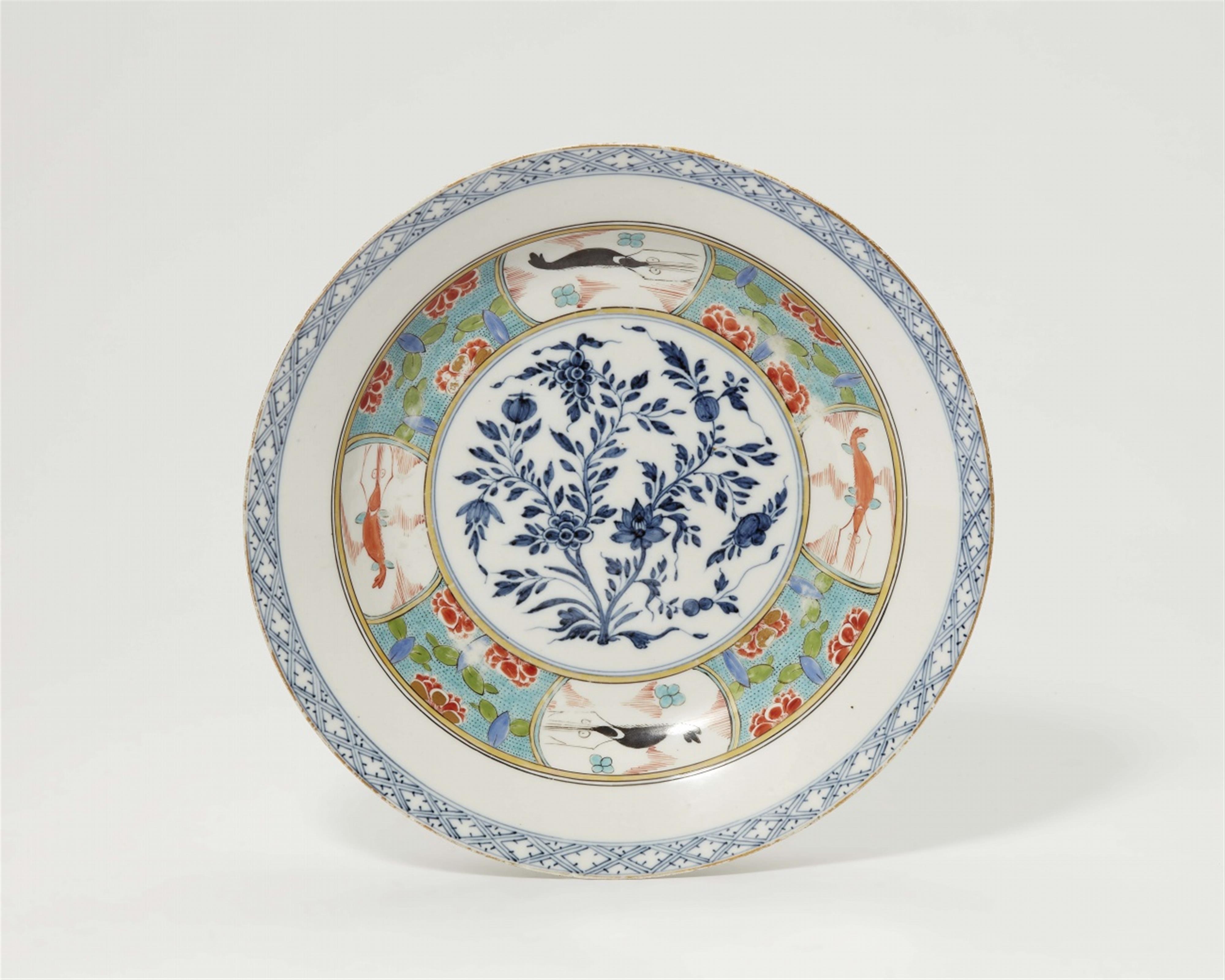 A Meissen porcelain dish with lobster decor - image-1