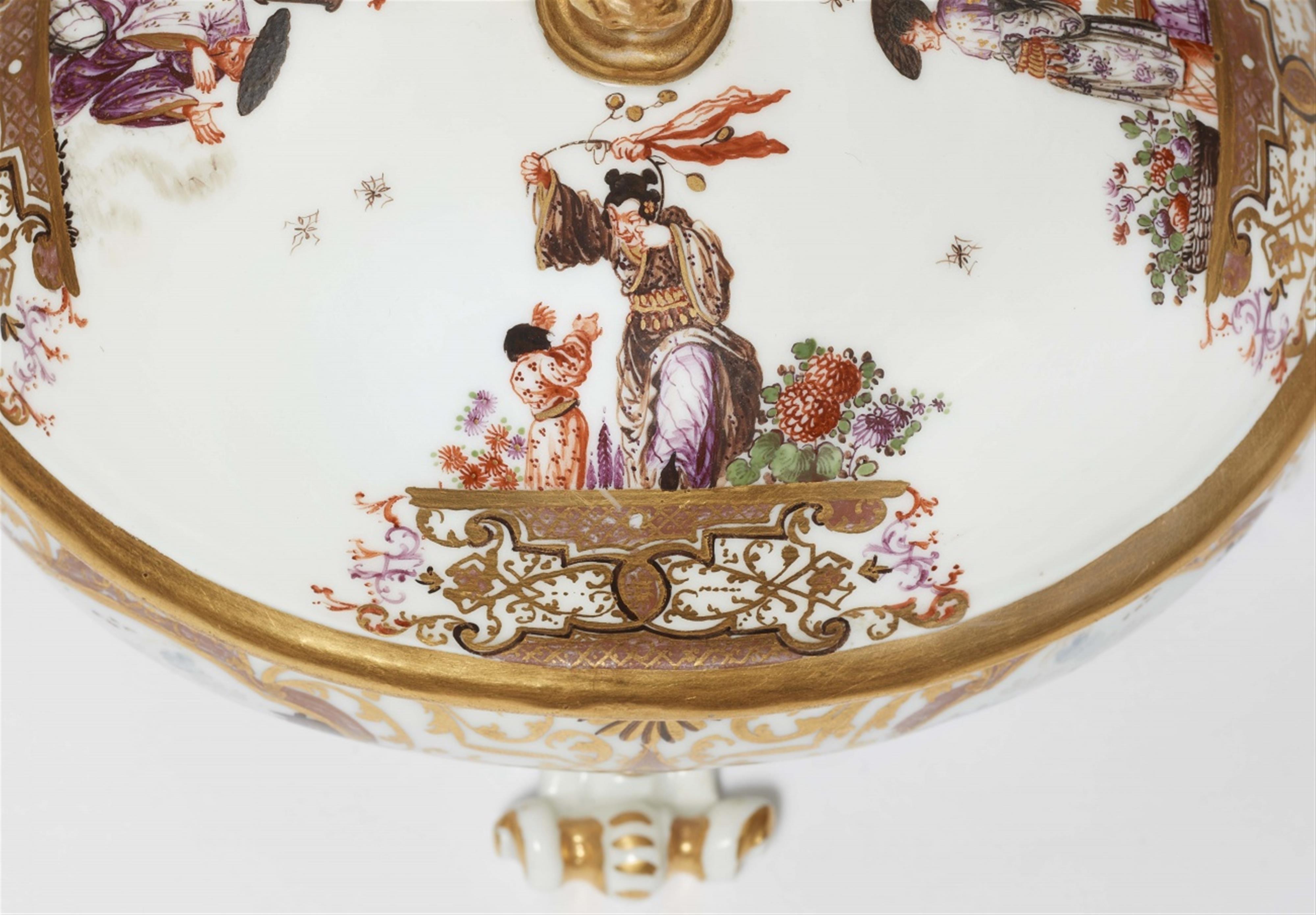 An exceptional Meissen porcelain tureen with chinoiseries and merchant navy scenes - image-5