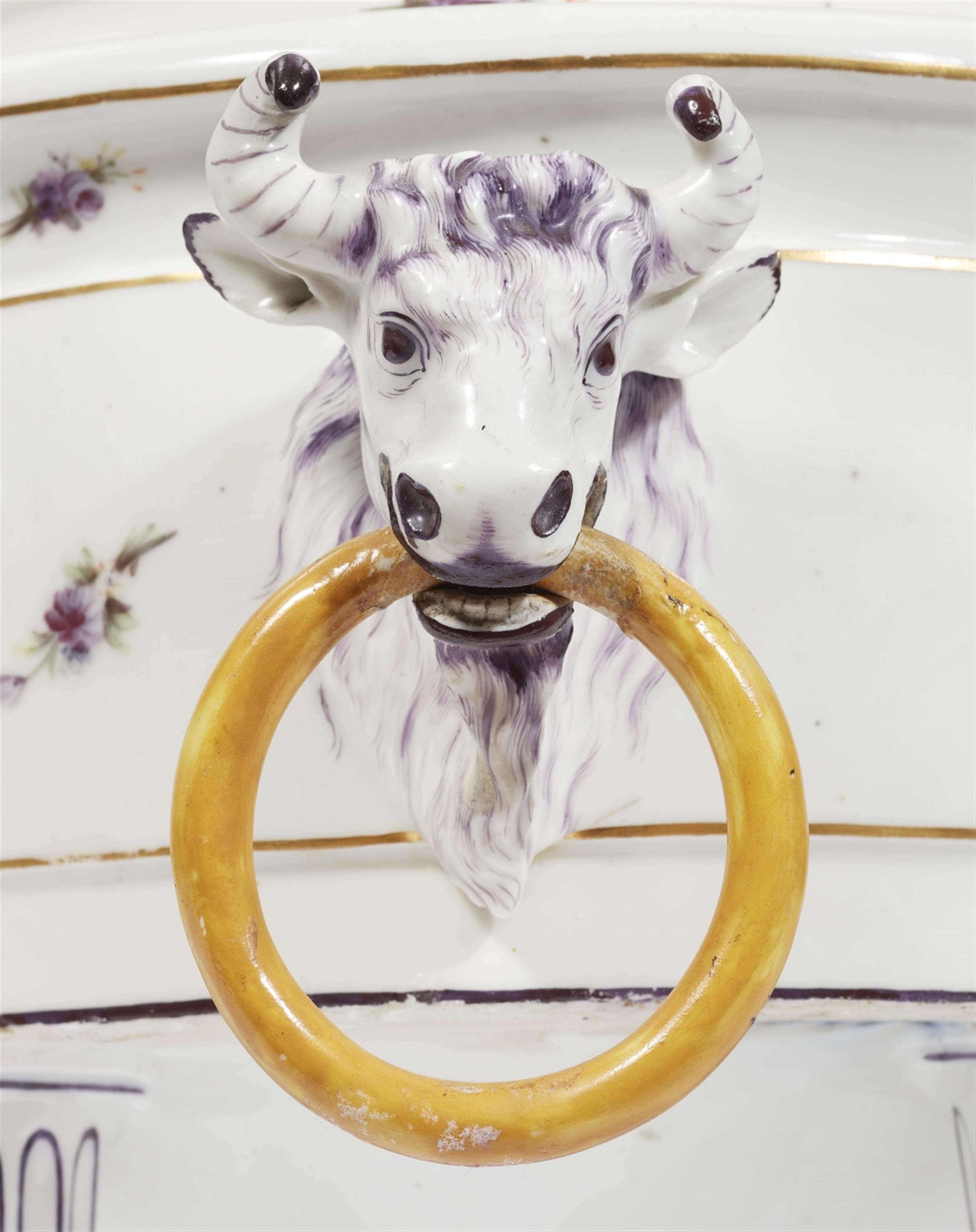 Two Hagenau porcelain tureens with bull's heads - image-2