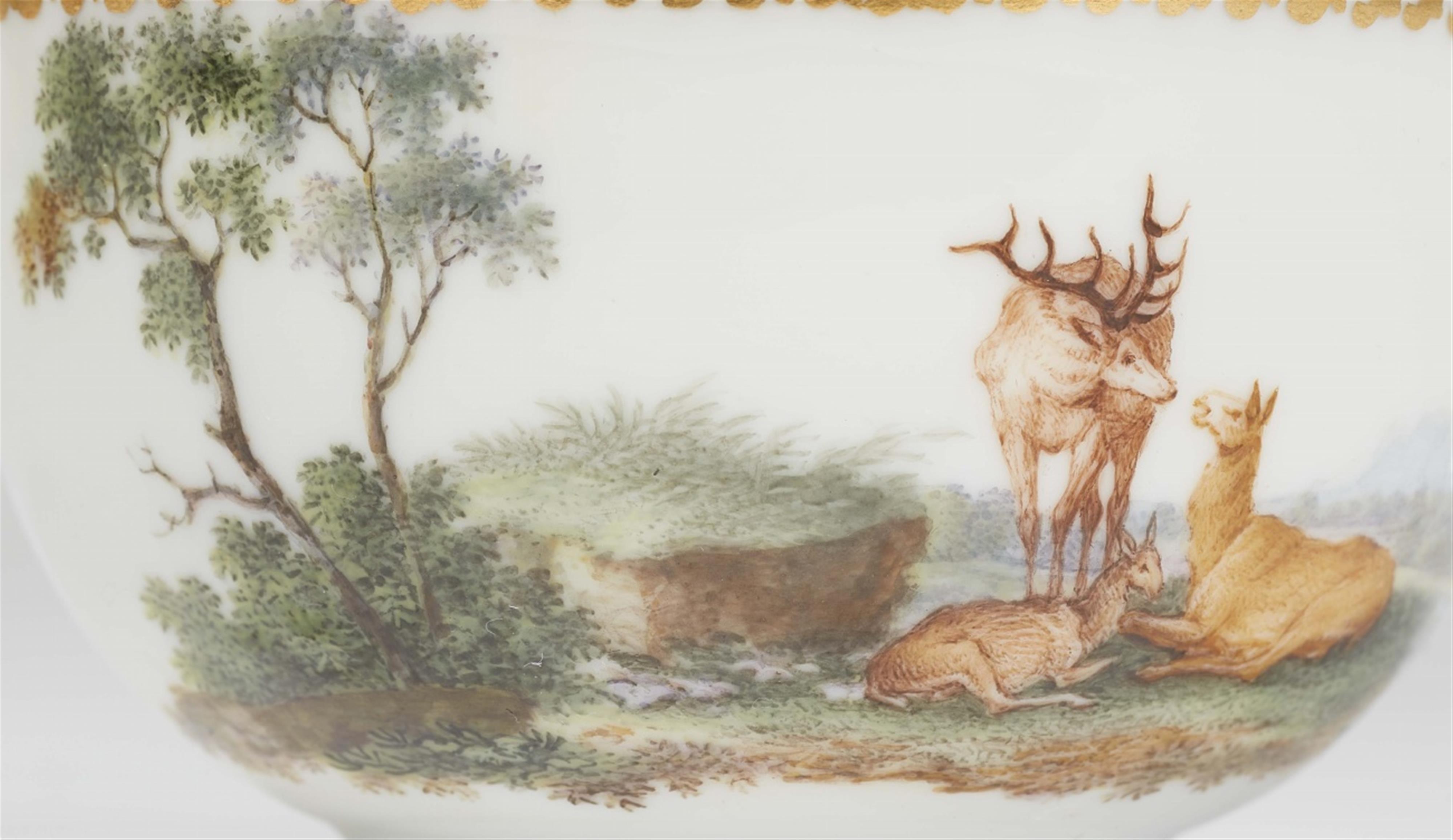 A Meissen porcelain solitaire with hunting scenes - image-8