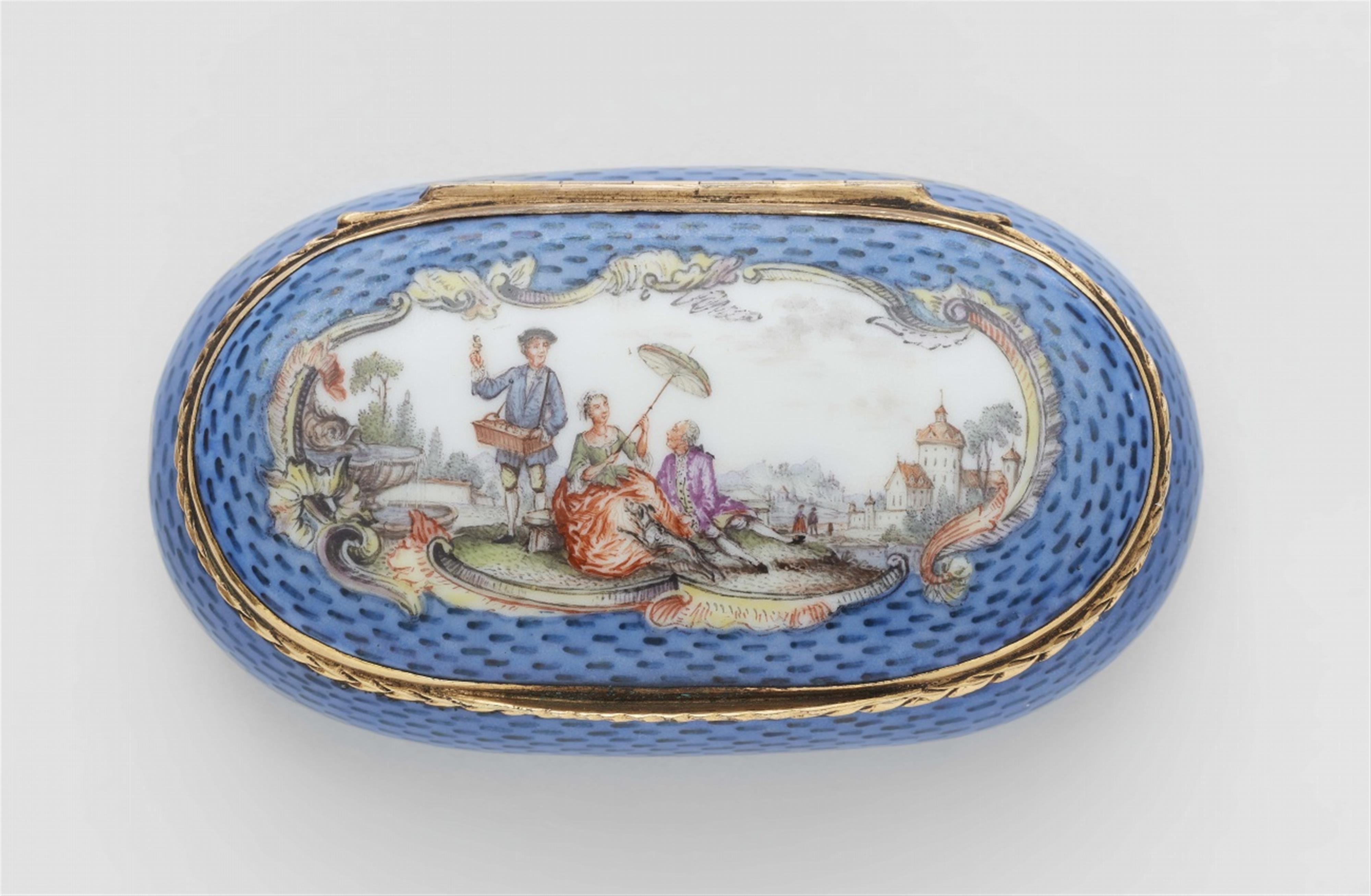 A Meissen porcelain snuff box with courtly park scenes - image-2