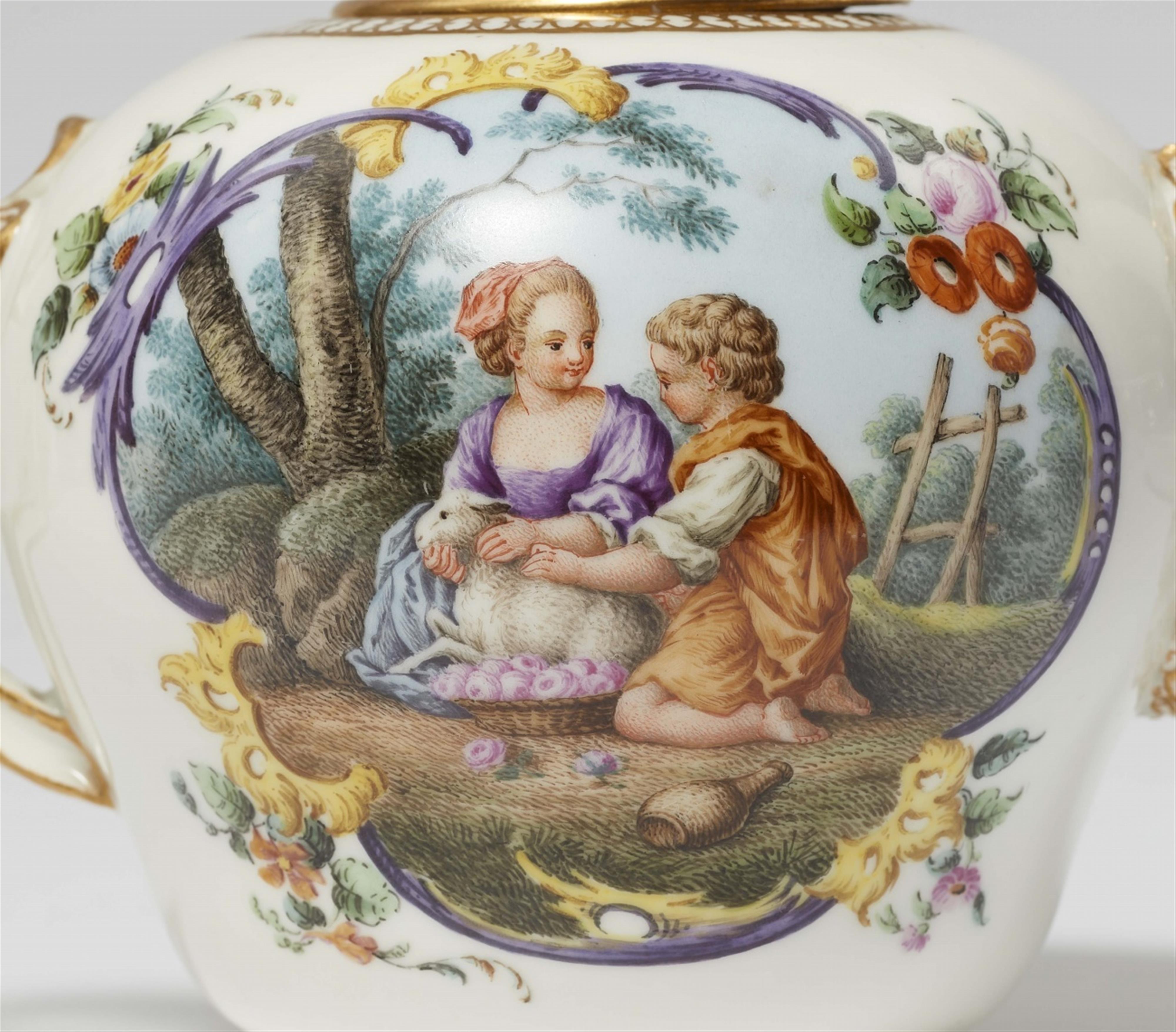 Six items from a Meissen porcelain déjeuner with children - image-4