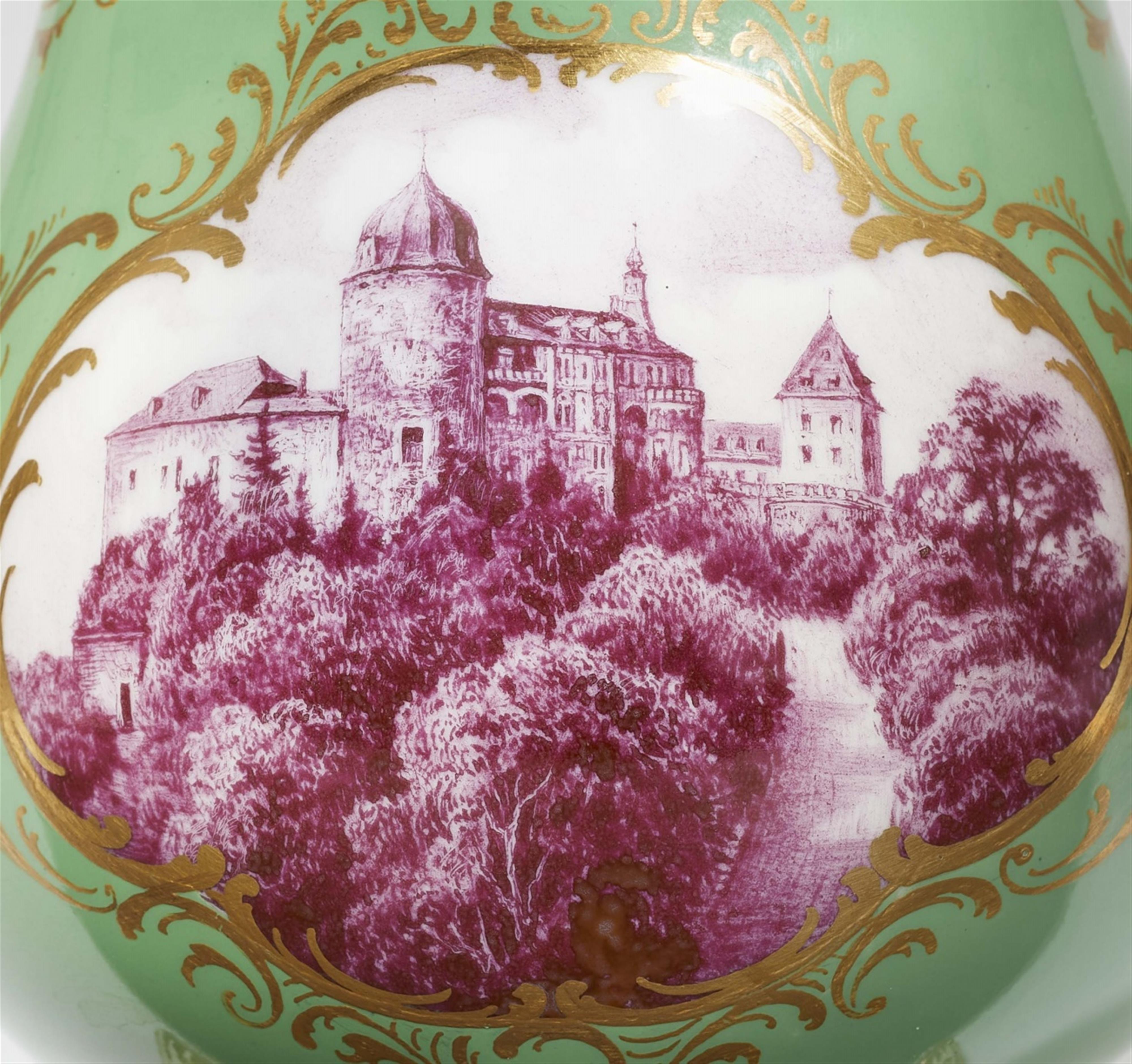 An unusual Meissen porcelain service with palaces in Saxony - image-7