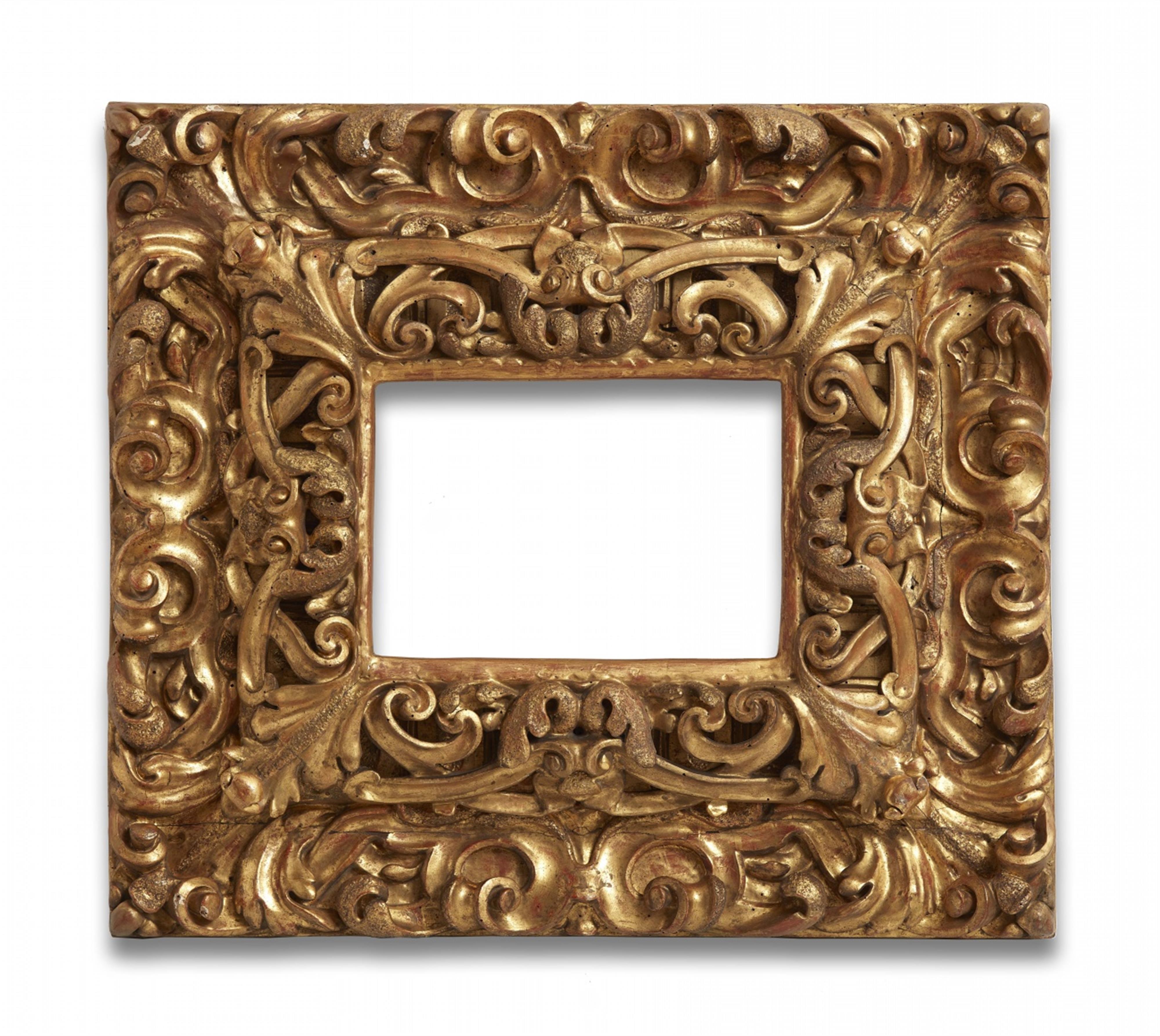 An Italian carved giltwood frame - image-1
