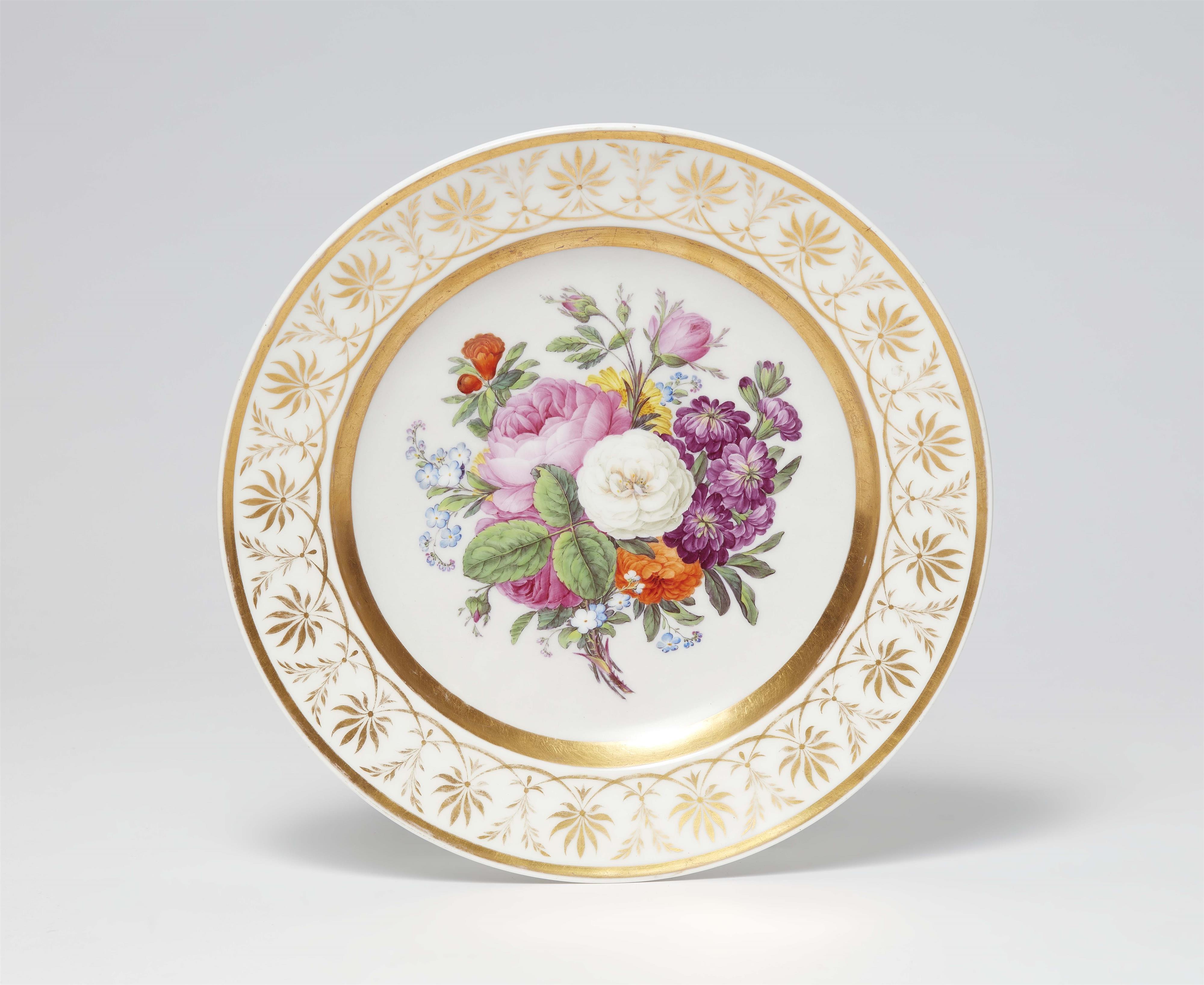 A Berlin KPM porcelain plate with a bouquet - image-1