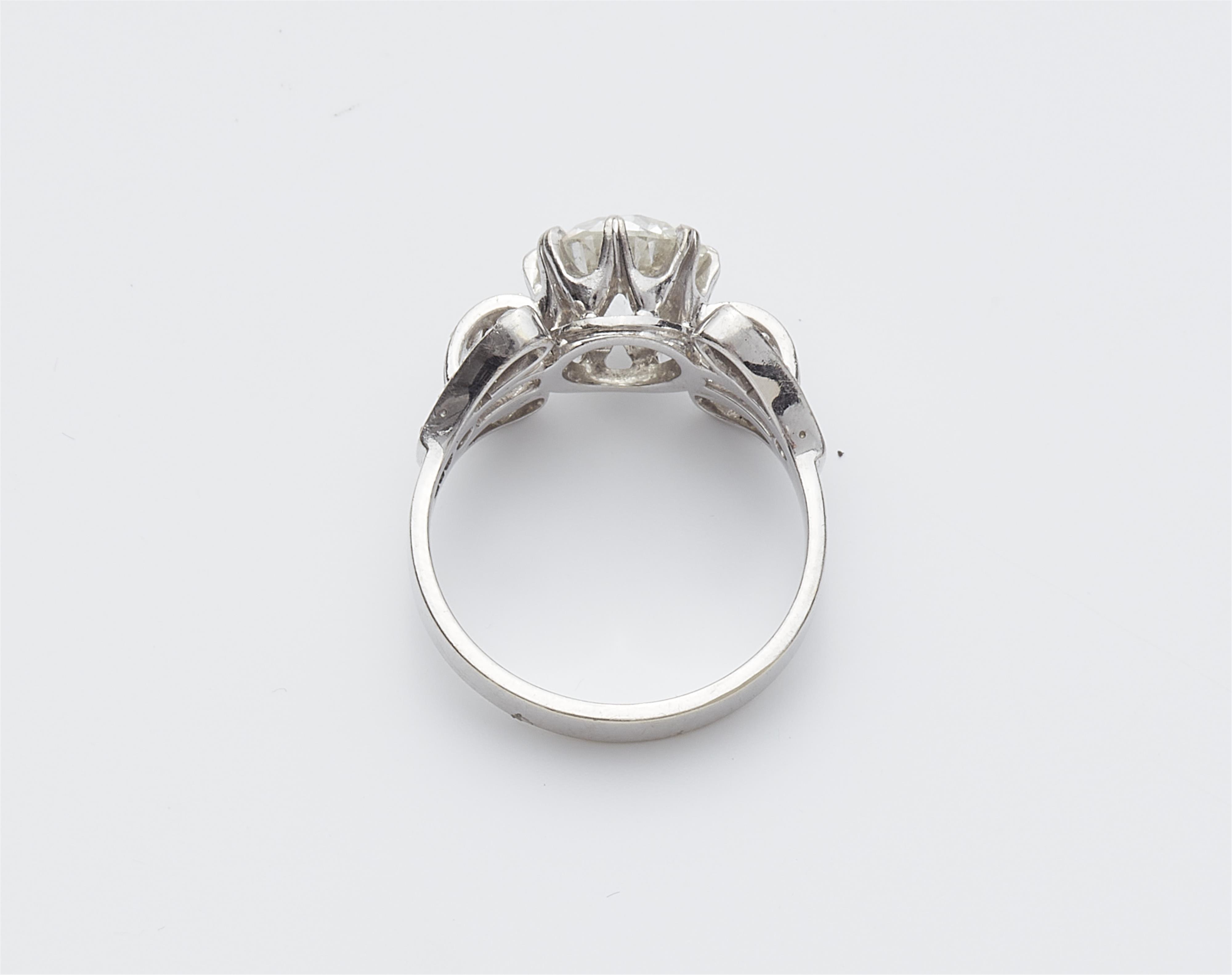 Retro-Ring mit Diamantsolitär ca. 2,50 ct - image-2