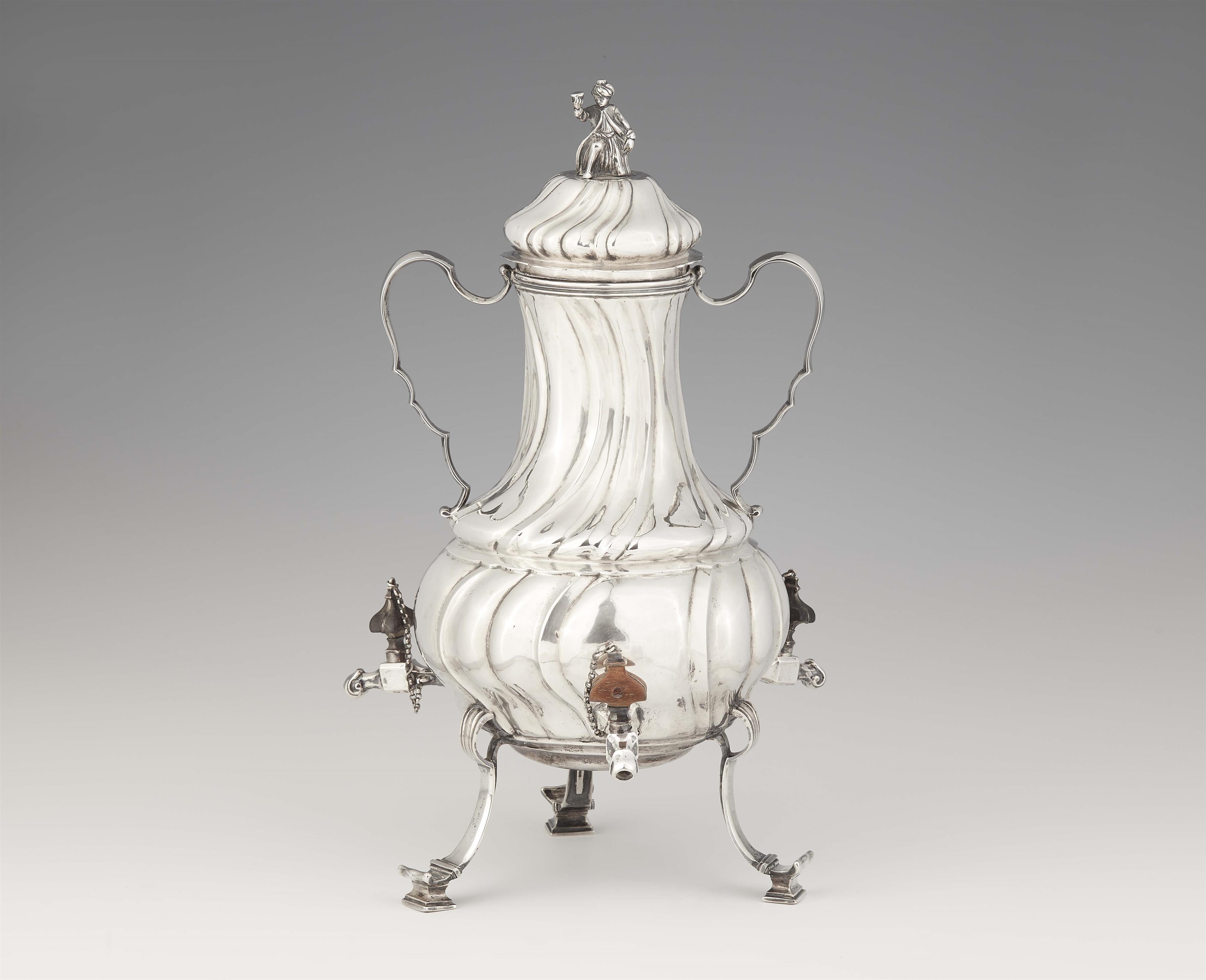 An Augsburg silver tea urn - image-1