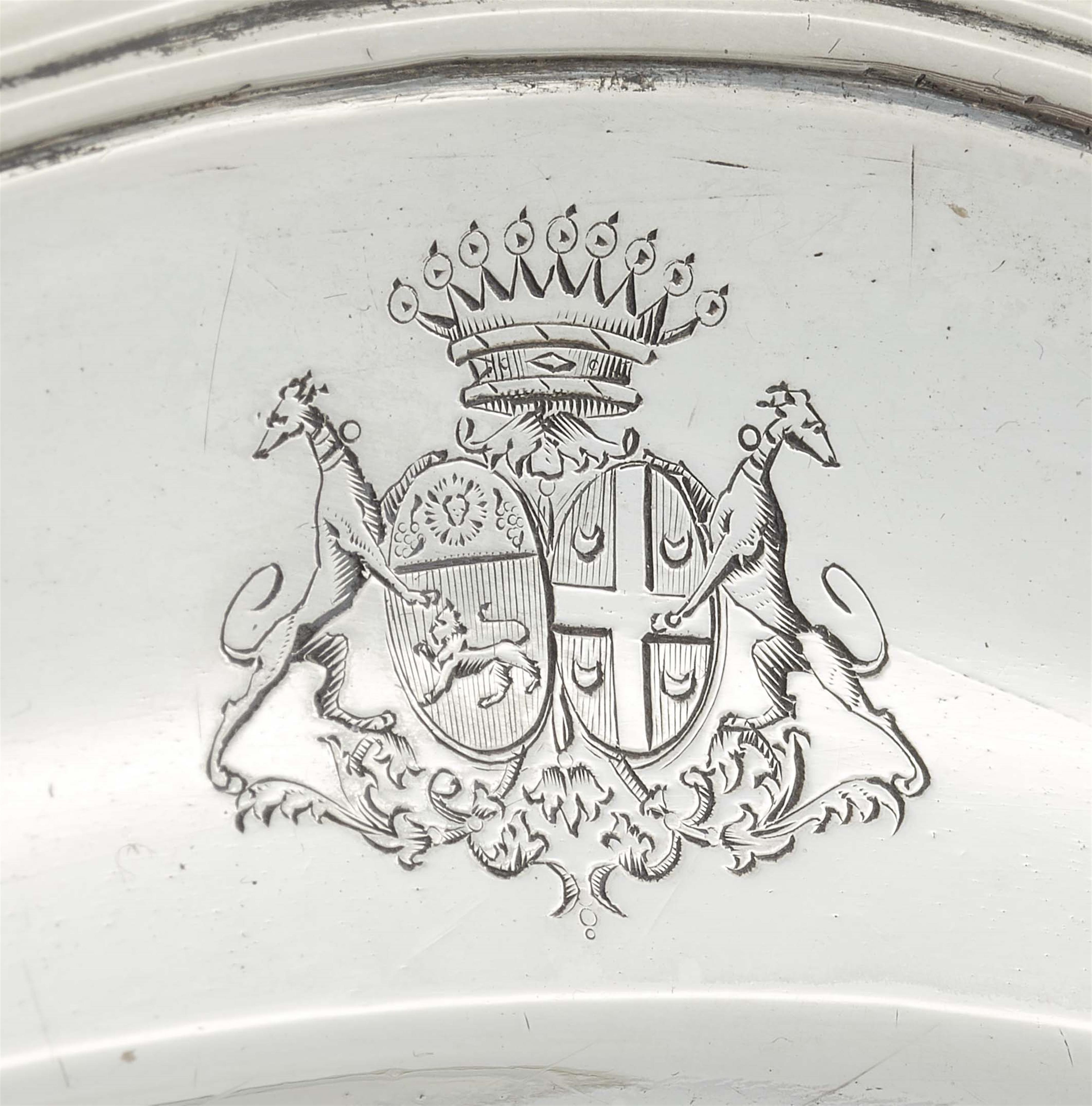 A Louis XVI silver plate - image-2
