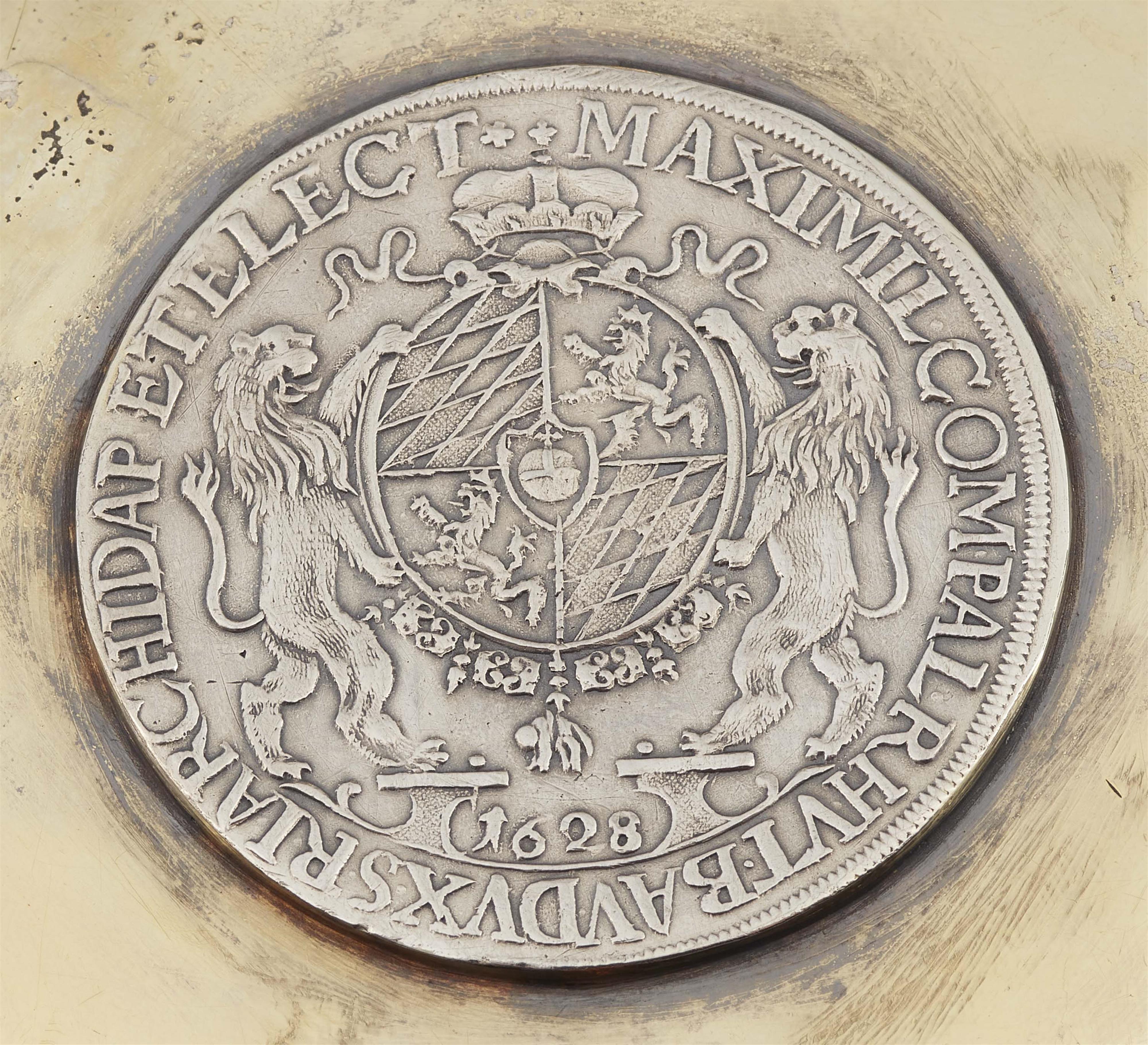A large Gdansk silver coin beaker - image-5