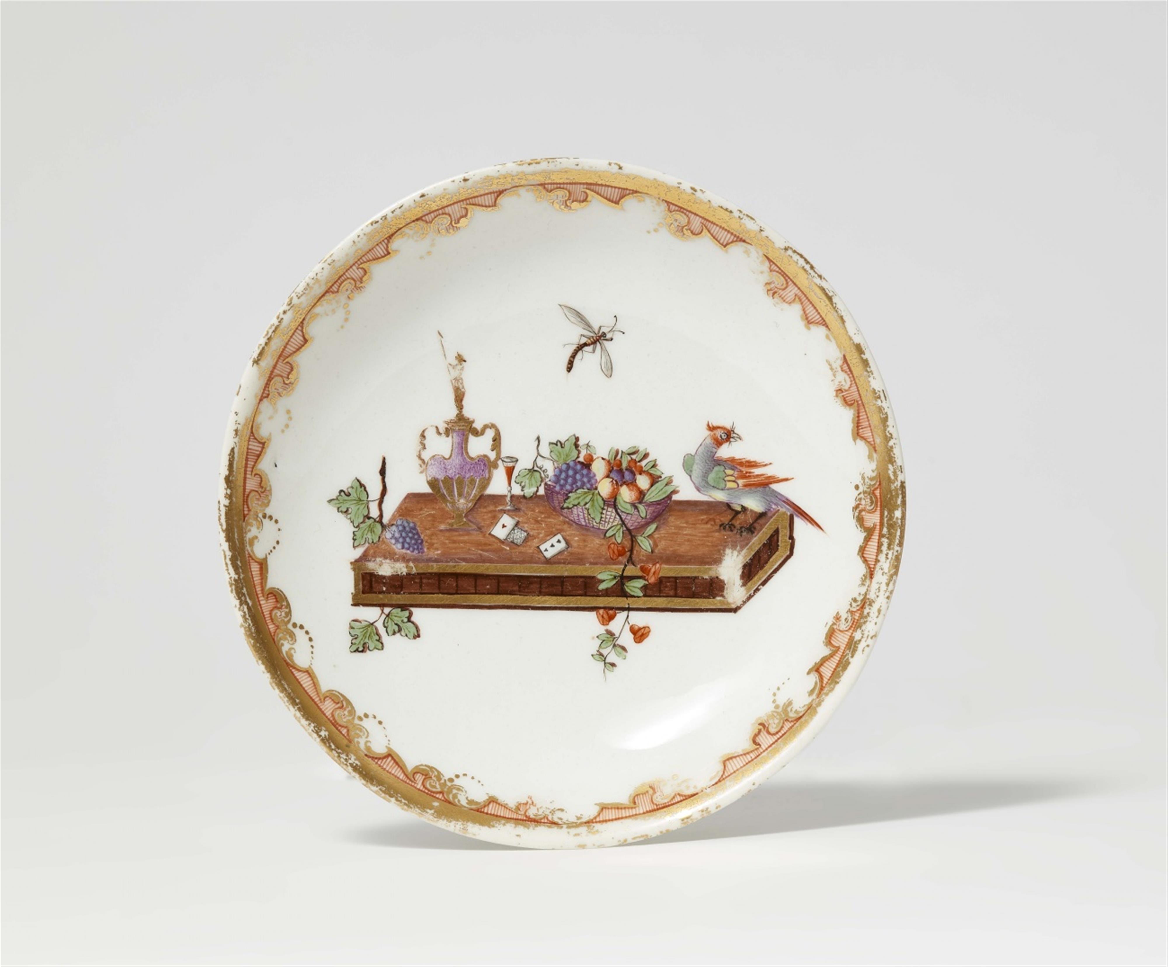A Meissen porcelain saucer with green acanthus reliefs - image-1