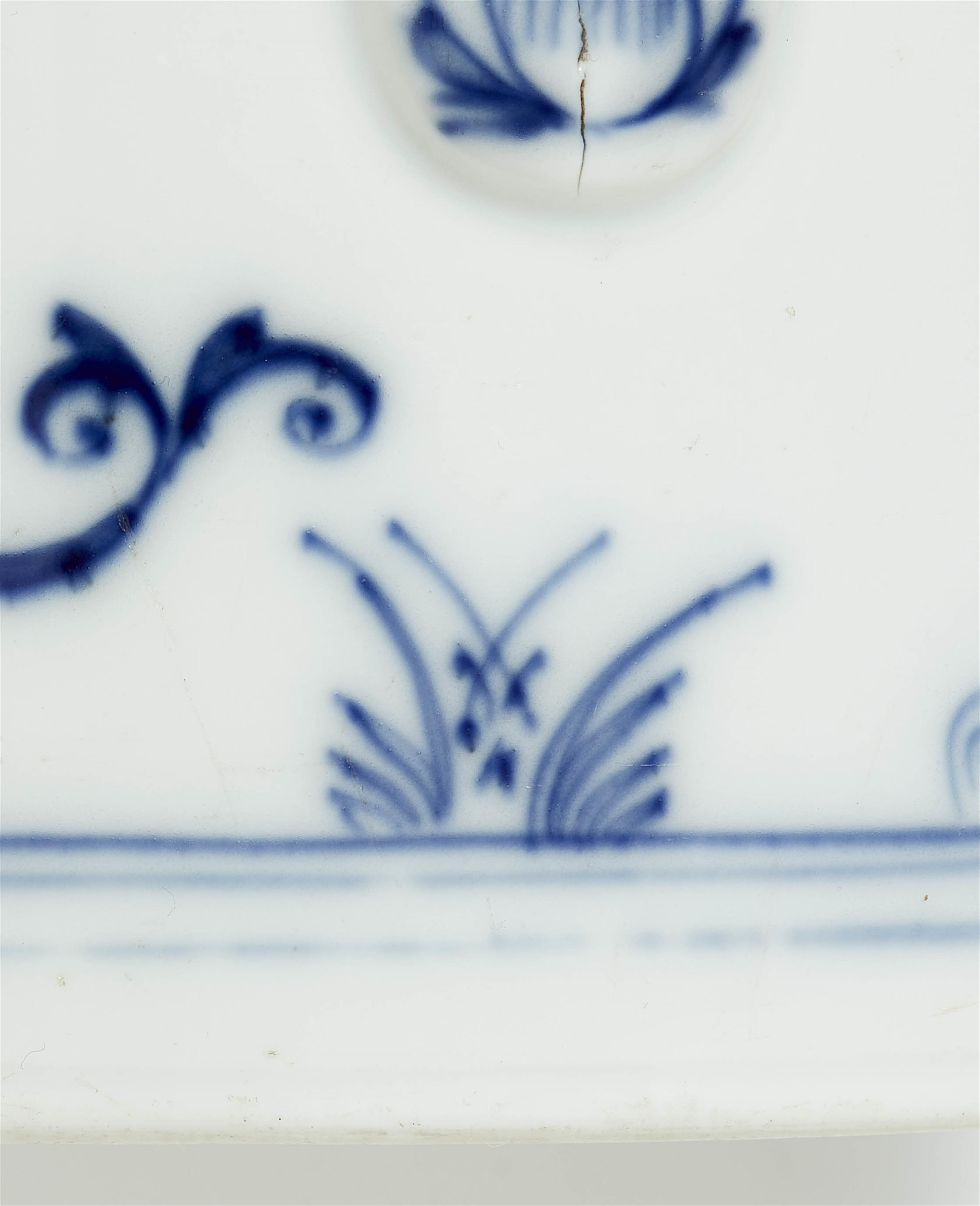 Prächtiger Walzenkrug mit Lotus und Chrysantheme - image-4