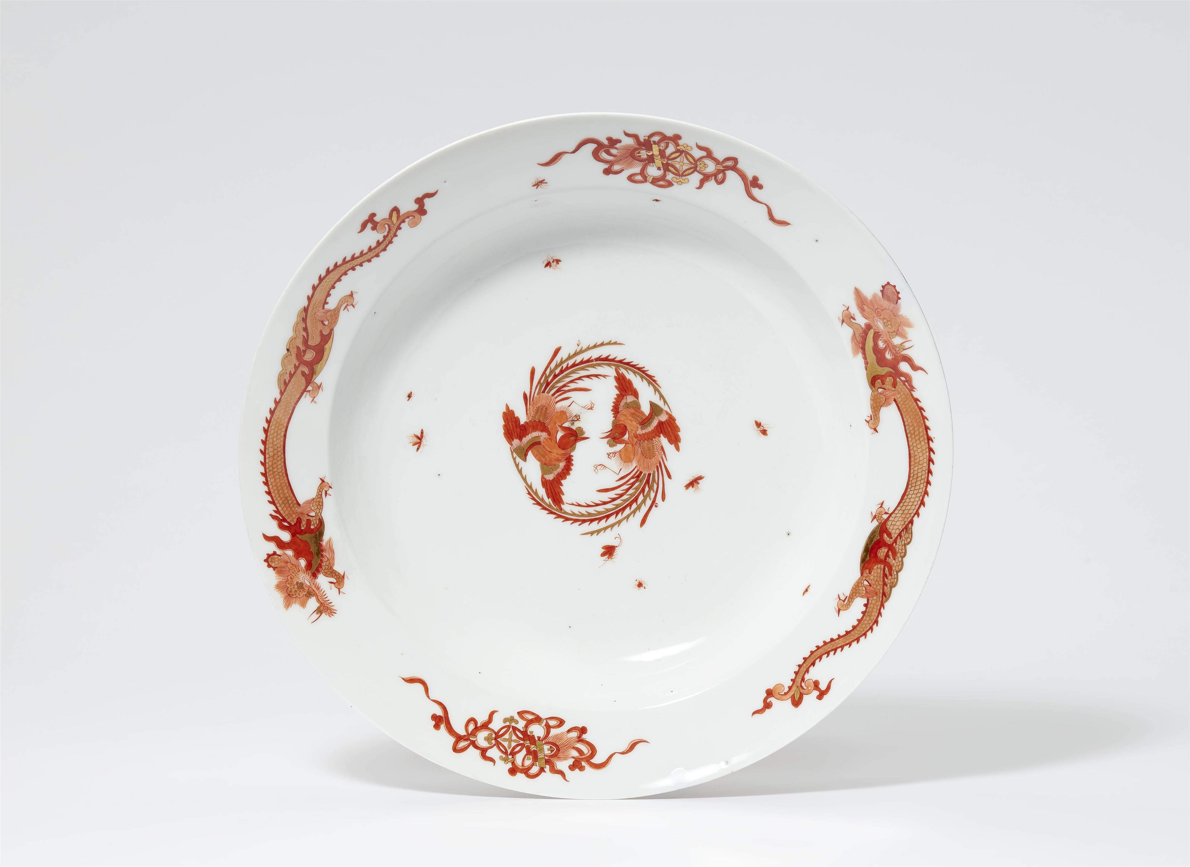 A large Meissen porcelain platter from the service with the red dragon - image-1